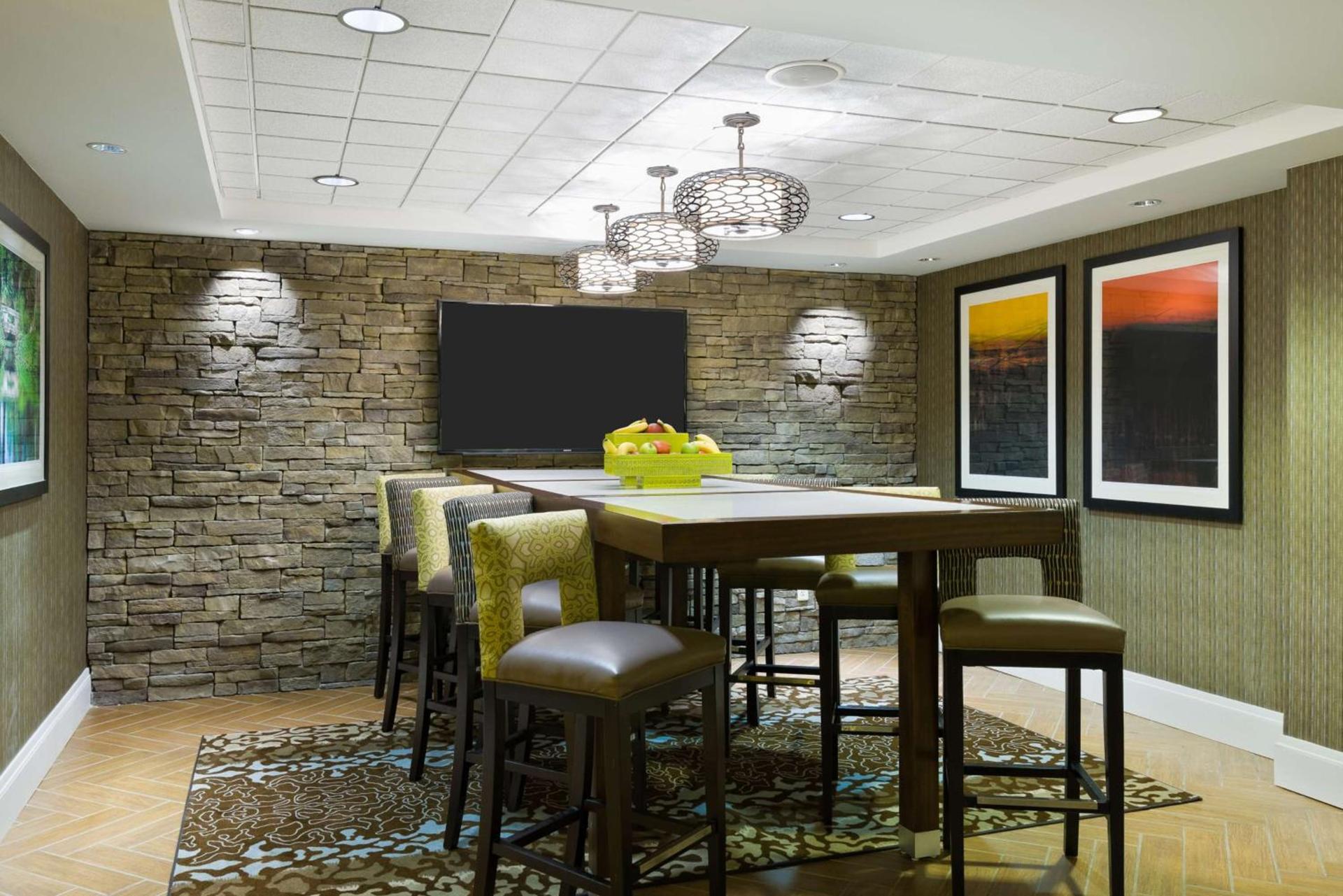 Hampton Inn Danbury photo 6