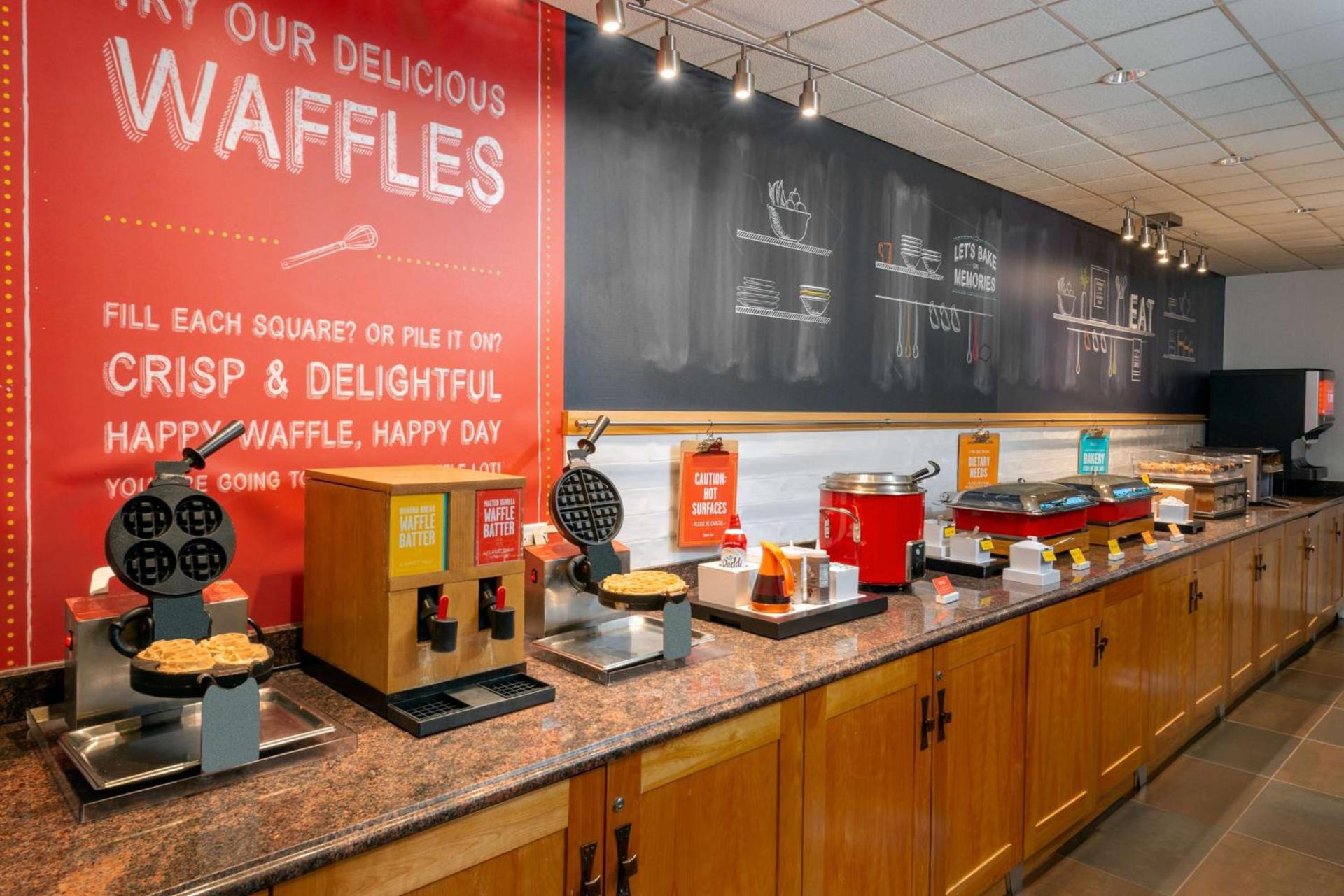 Hampton Inn Danbury photo 9