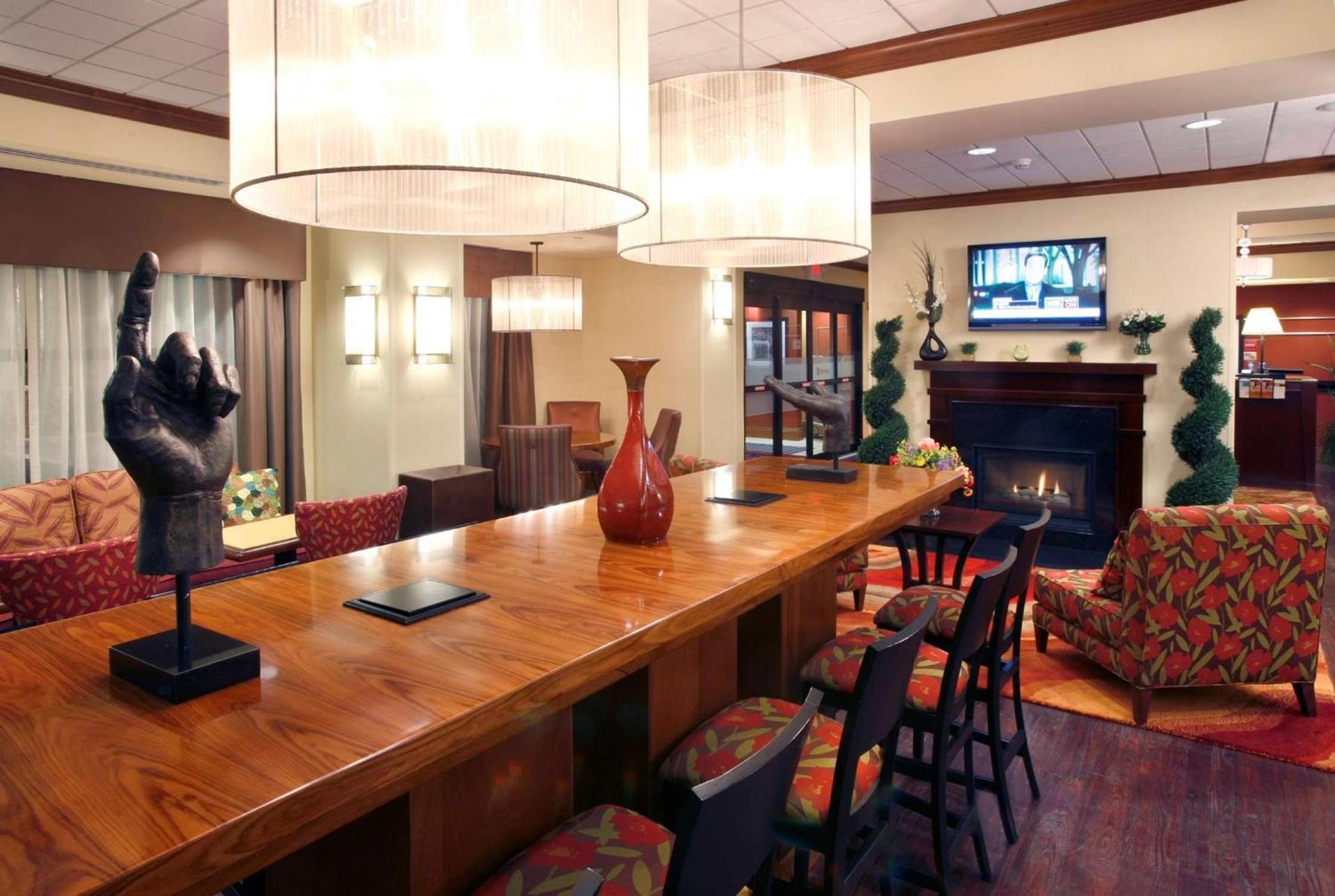 Hampton Inn Springfield South Enfield photo 7
