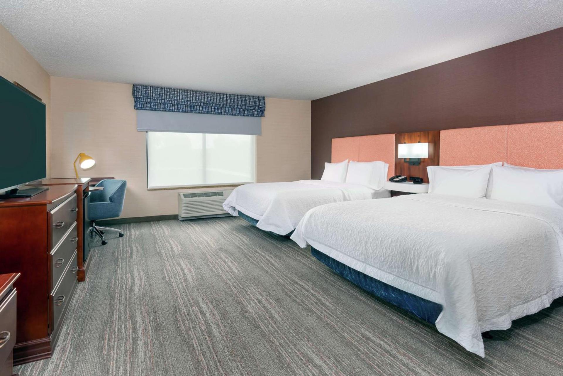 Hampton Inn Springfield South Enfield photo 30