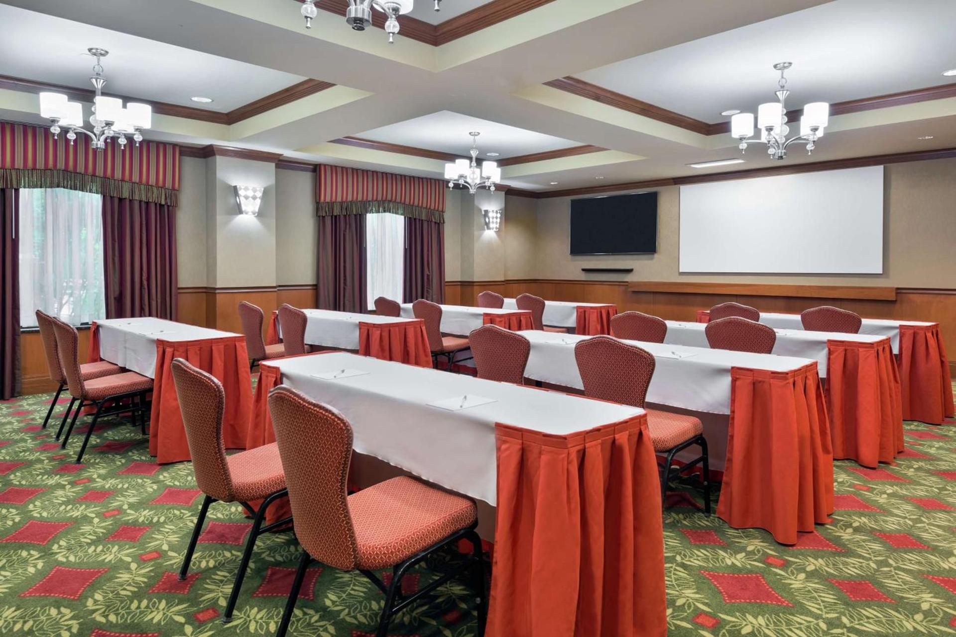 Hampton Inn Springfield South Enfield photo 39