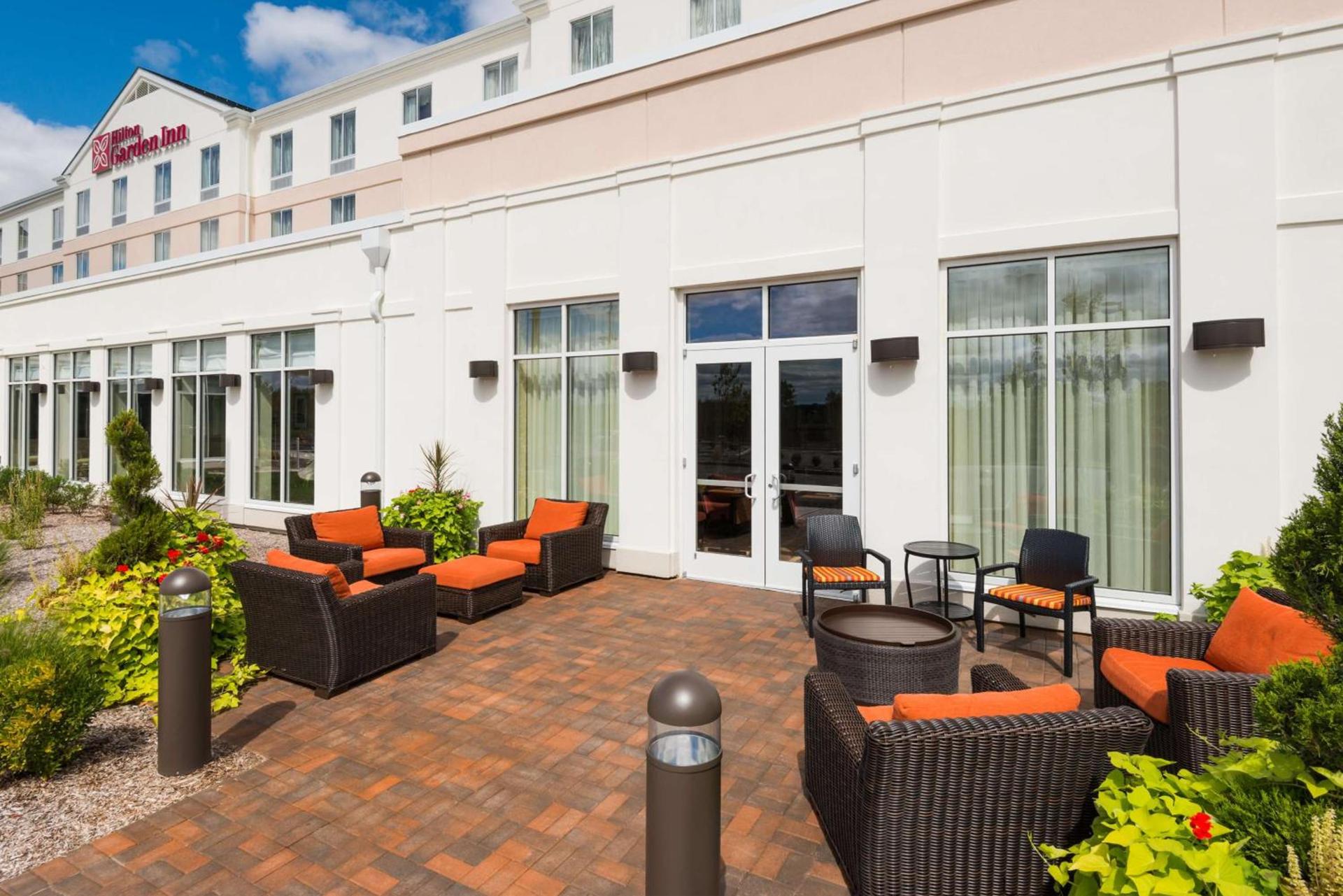 Hilton Garden Inn Wayne photo 2