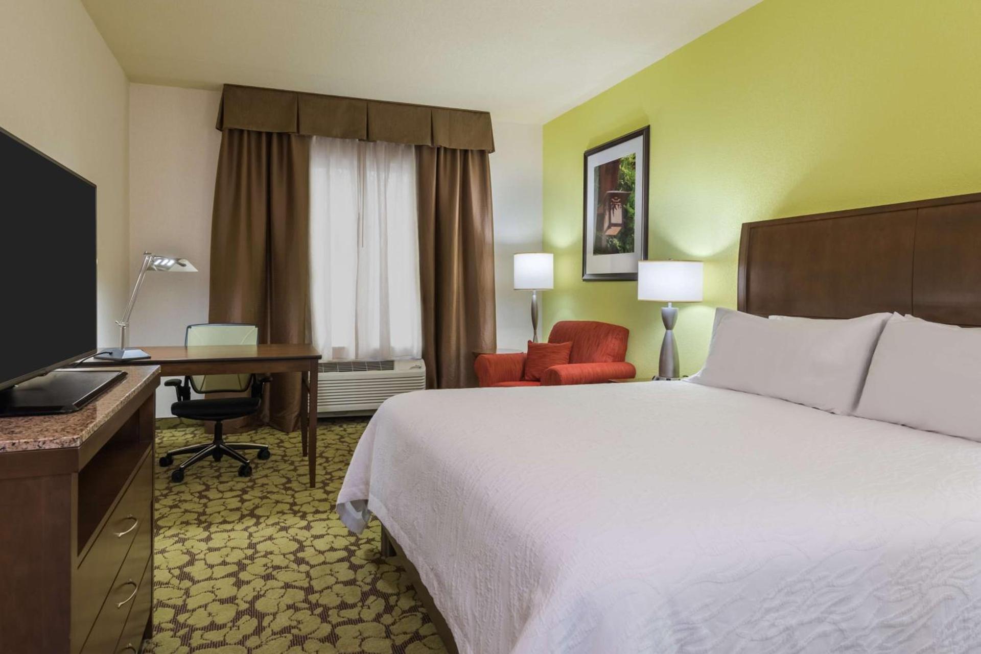 Hilton Garden Inn Wayne photo 14