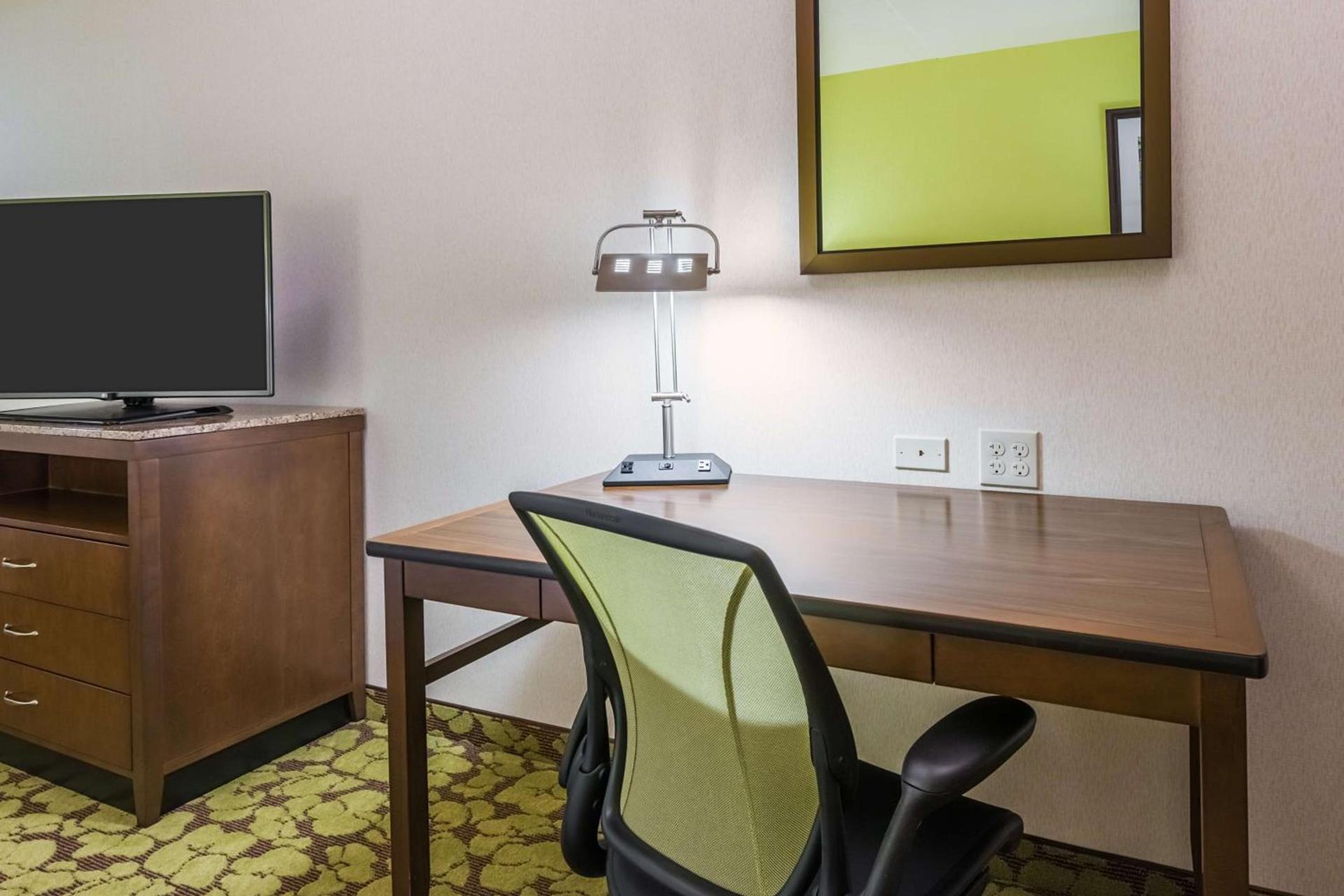 Hilton Garden Inn Wayne photo 24
