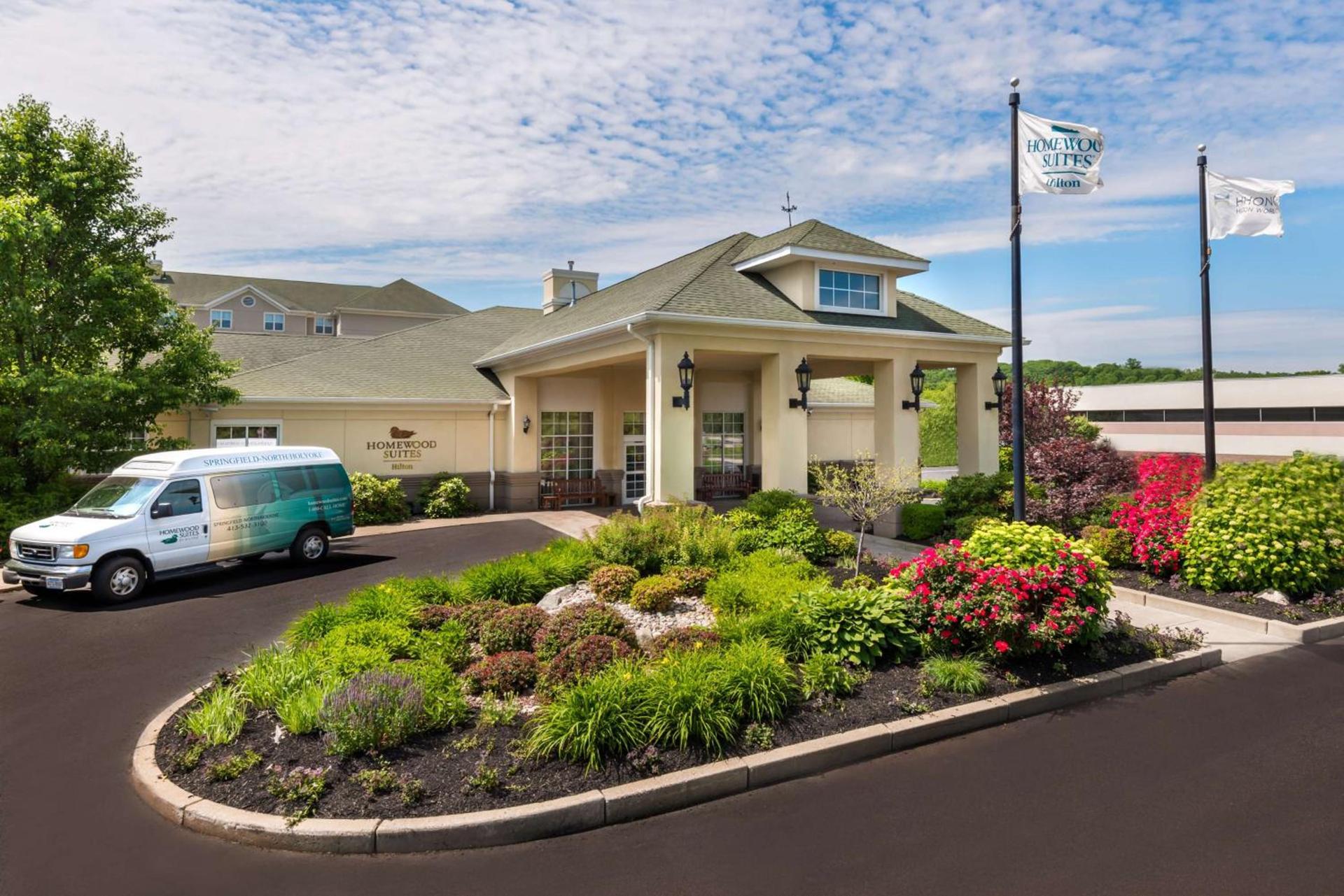 Homewood Suites by Hilton Holyoke-Springfield/North — hotel in Holyoke