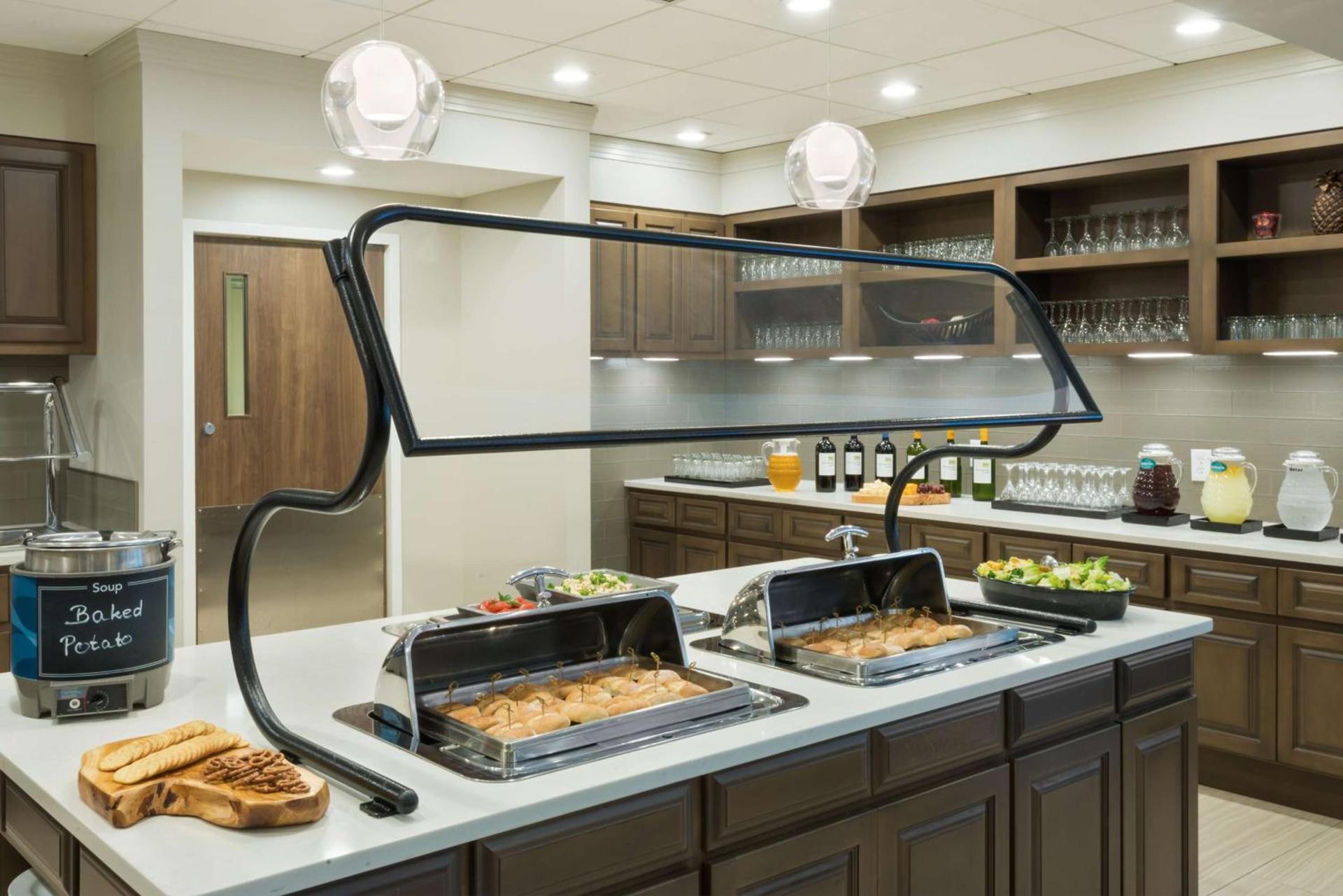 Homewood Suites by Hilton Orlando-UCF Area photo 5