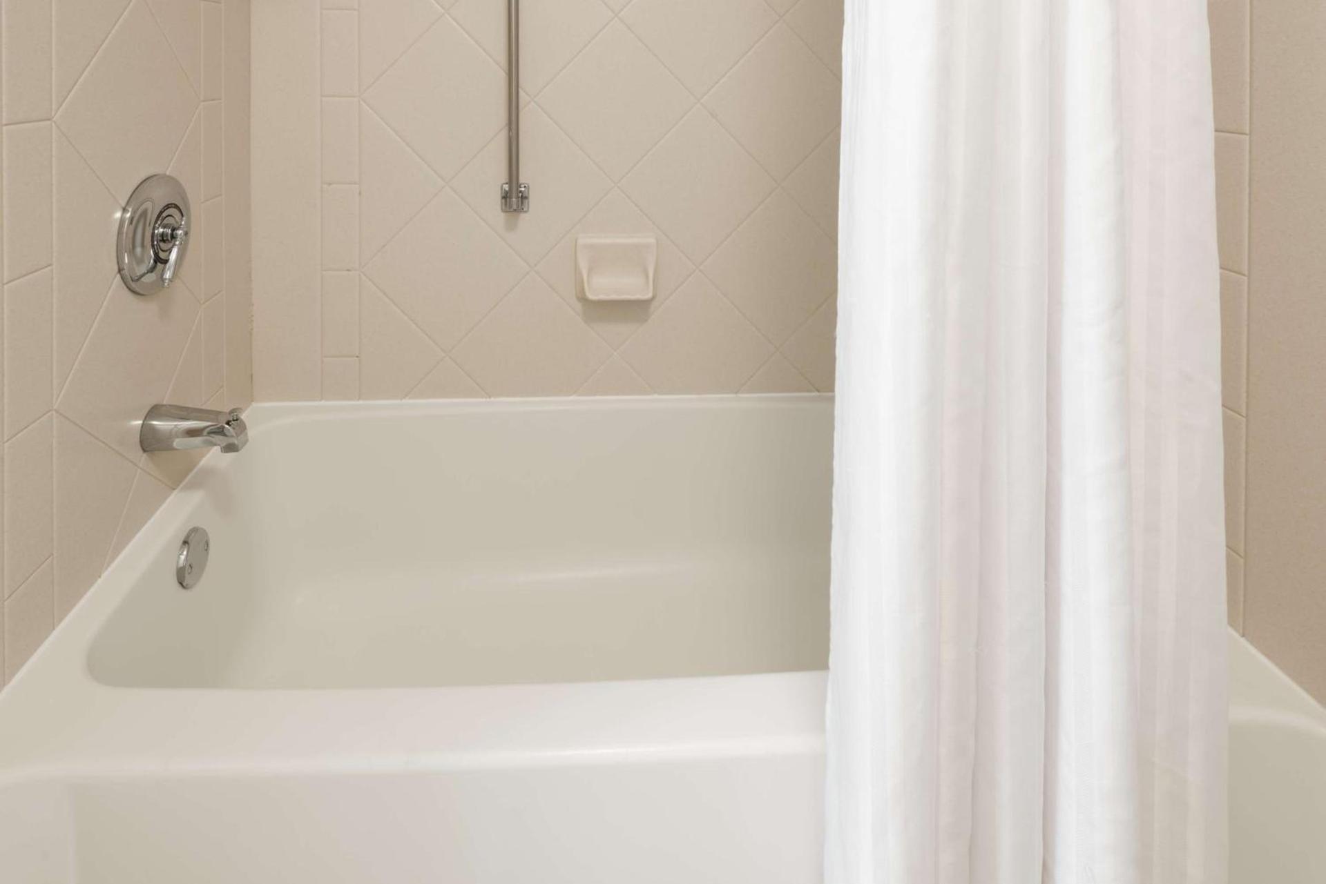 Homewood Suites by Hilton Holyoke-Springfield/North photo 13