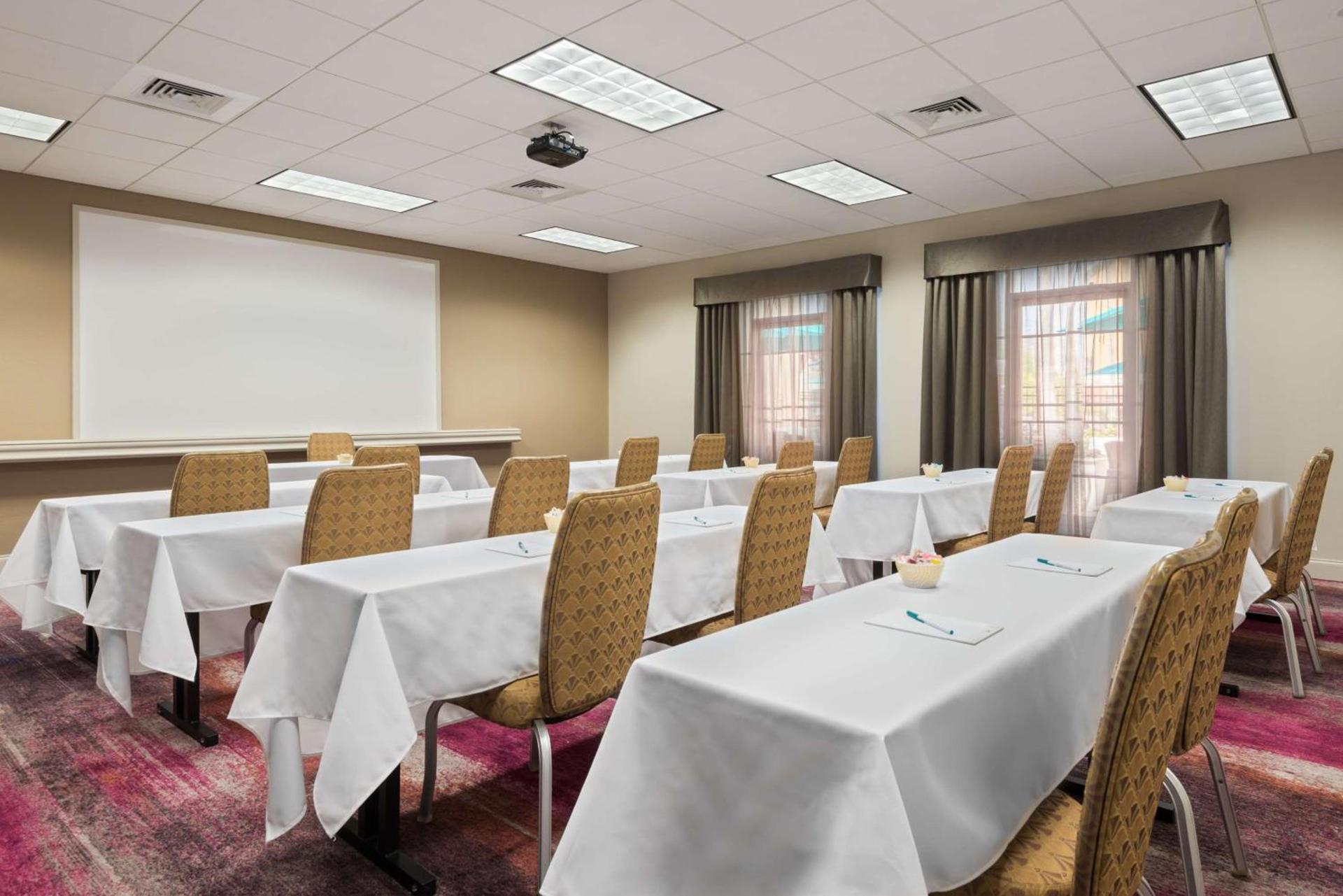 Homewood Suites by Hilton Orlando-UCF Area photo 31