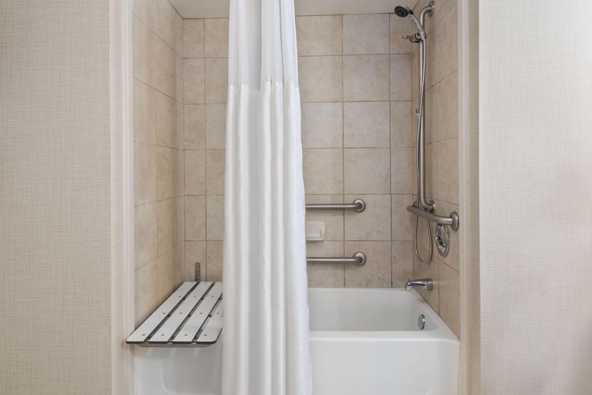 Homewood Suites by Hilton Holyoke-Springfield/North photo 22