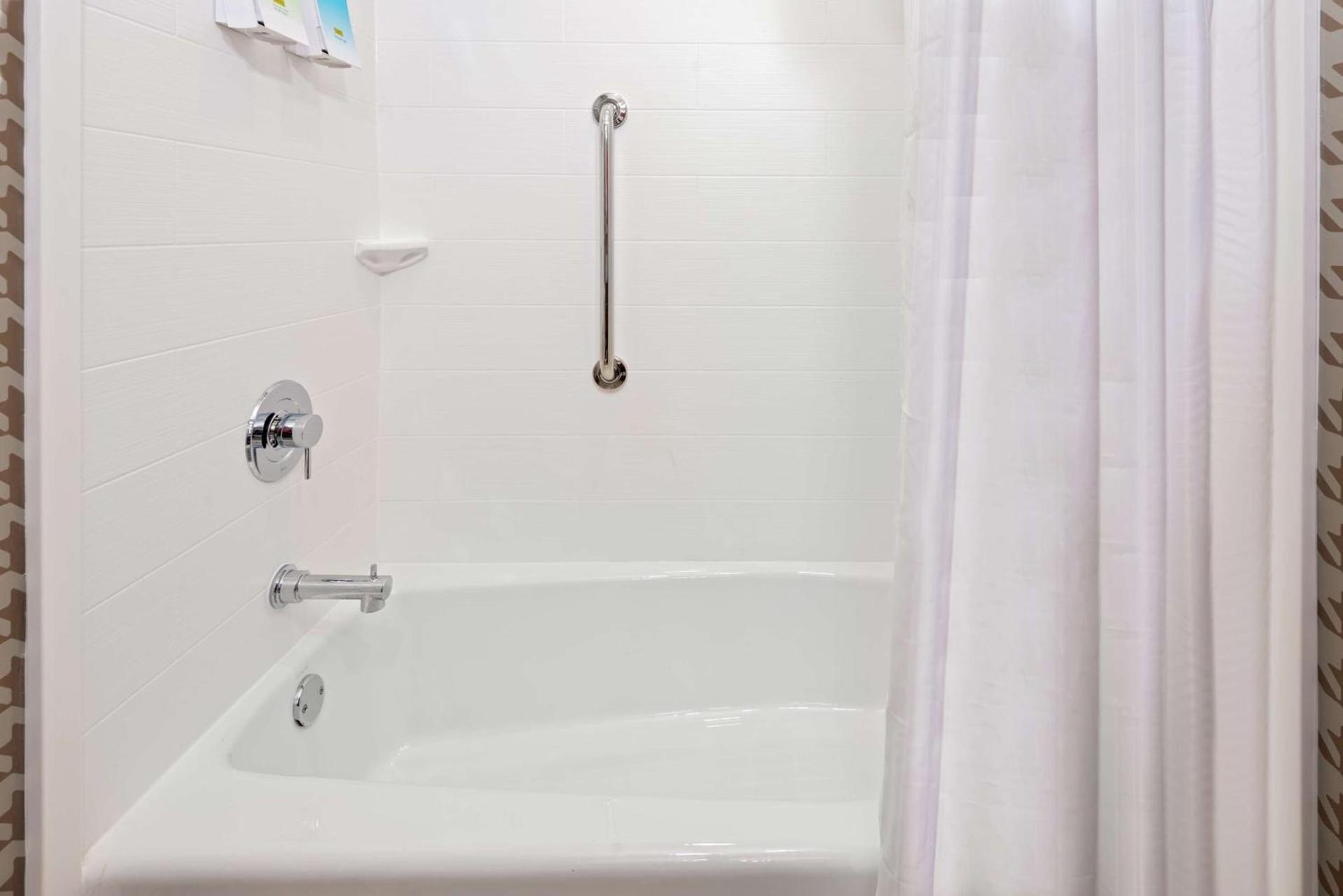 Home2 Suites By Hilton Orlando Near Universal photo 6