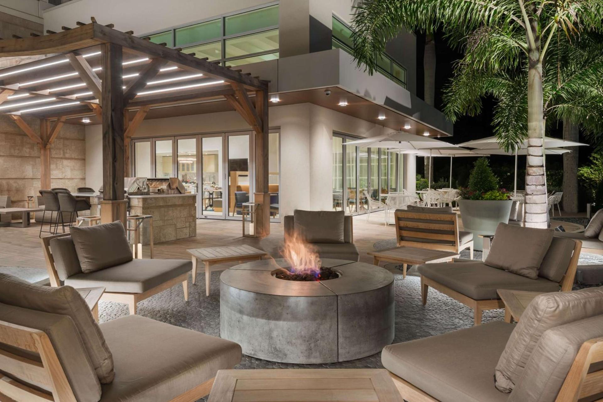 Homewood Suites by Hilton Sarasota-Lakewood Ranch photo 2