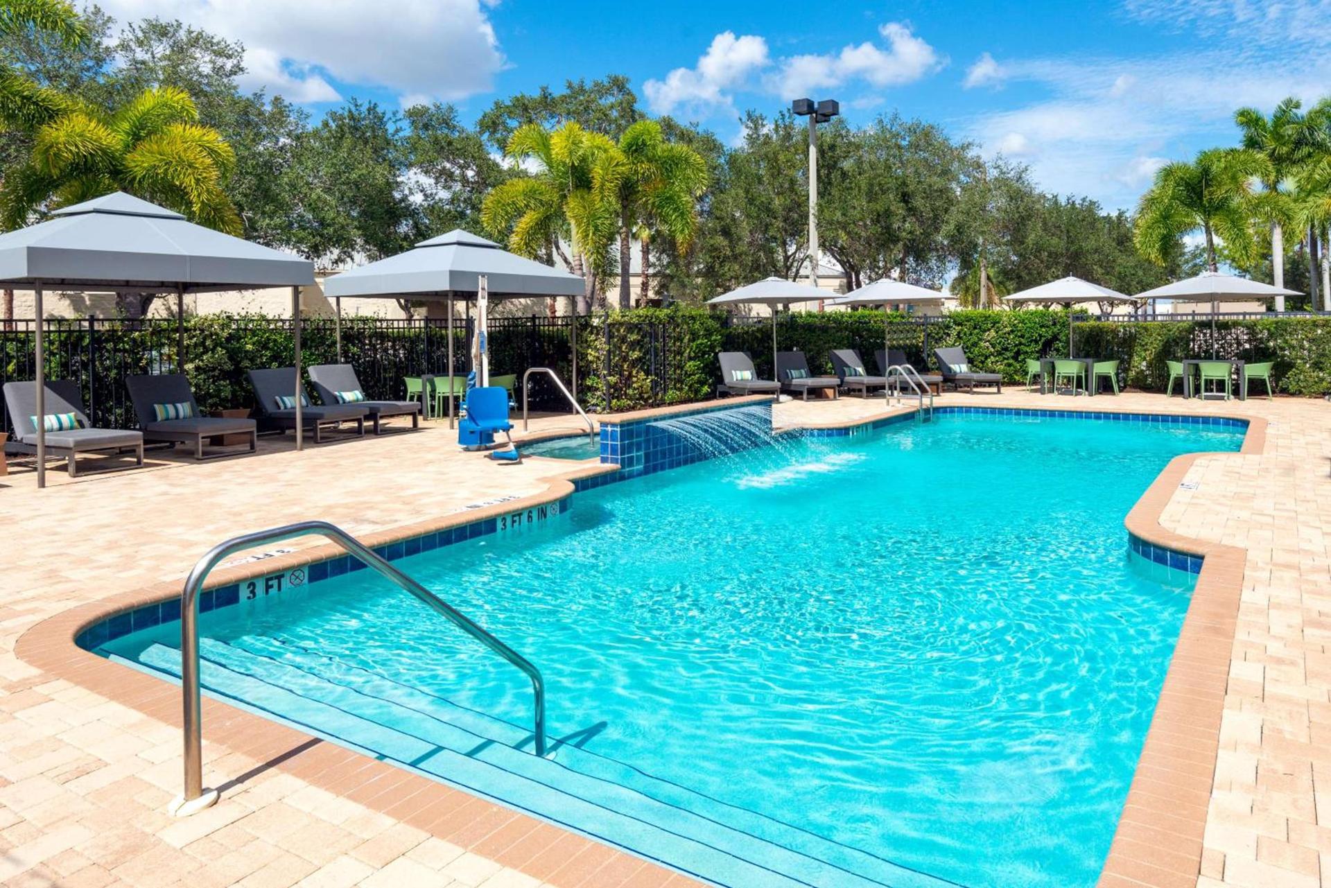 Hampton Inn and Suites Sarasota/Lakewood Ranch photo 10