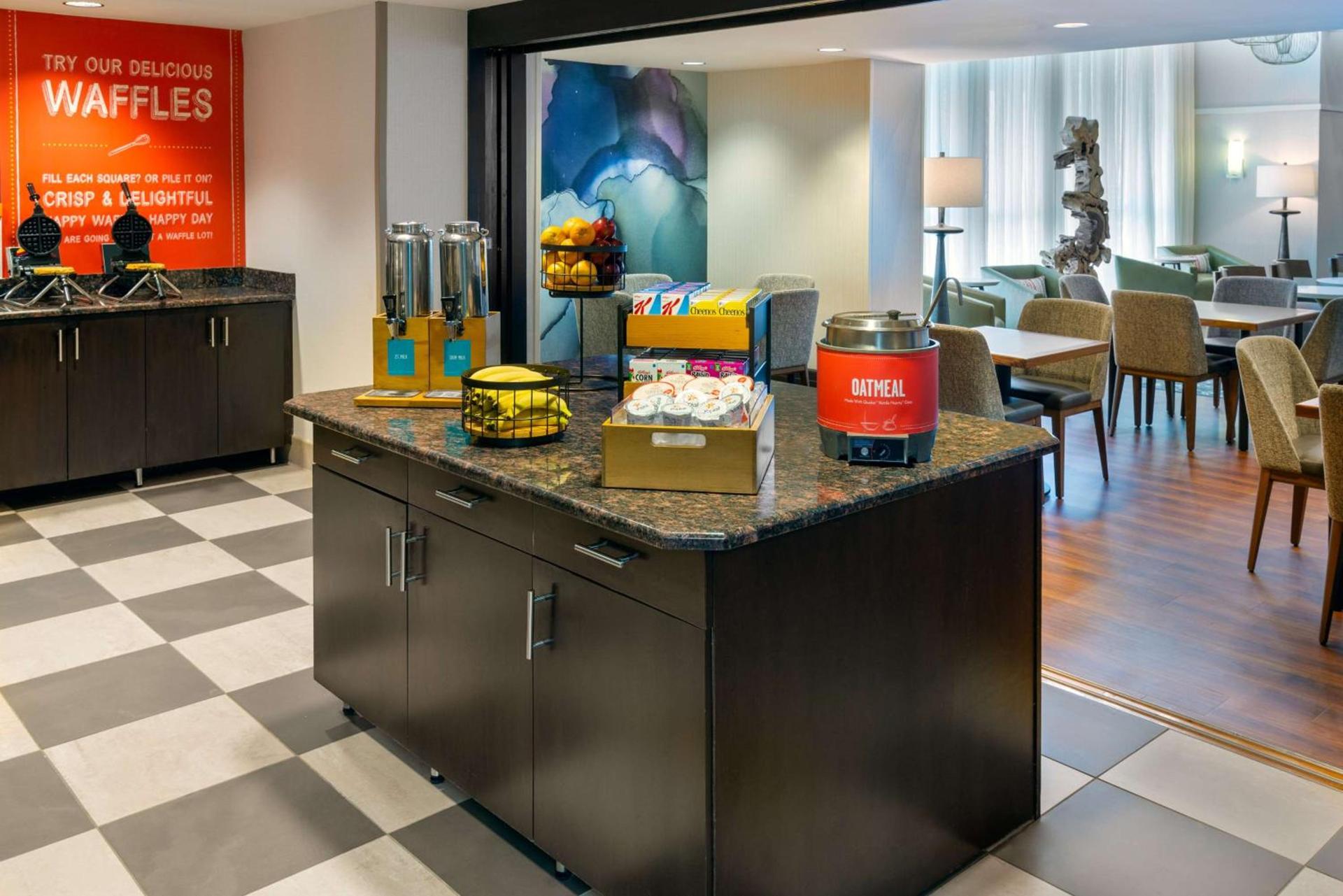 Hampton Inn and Suites Sarasota/Lakewood Ranch photo 16