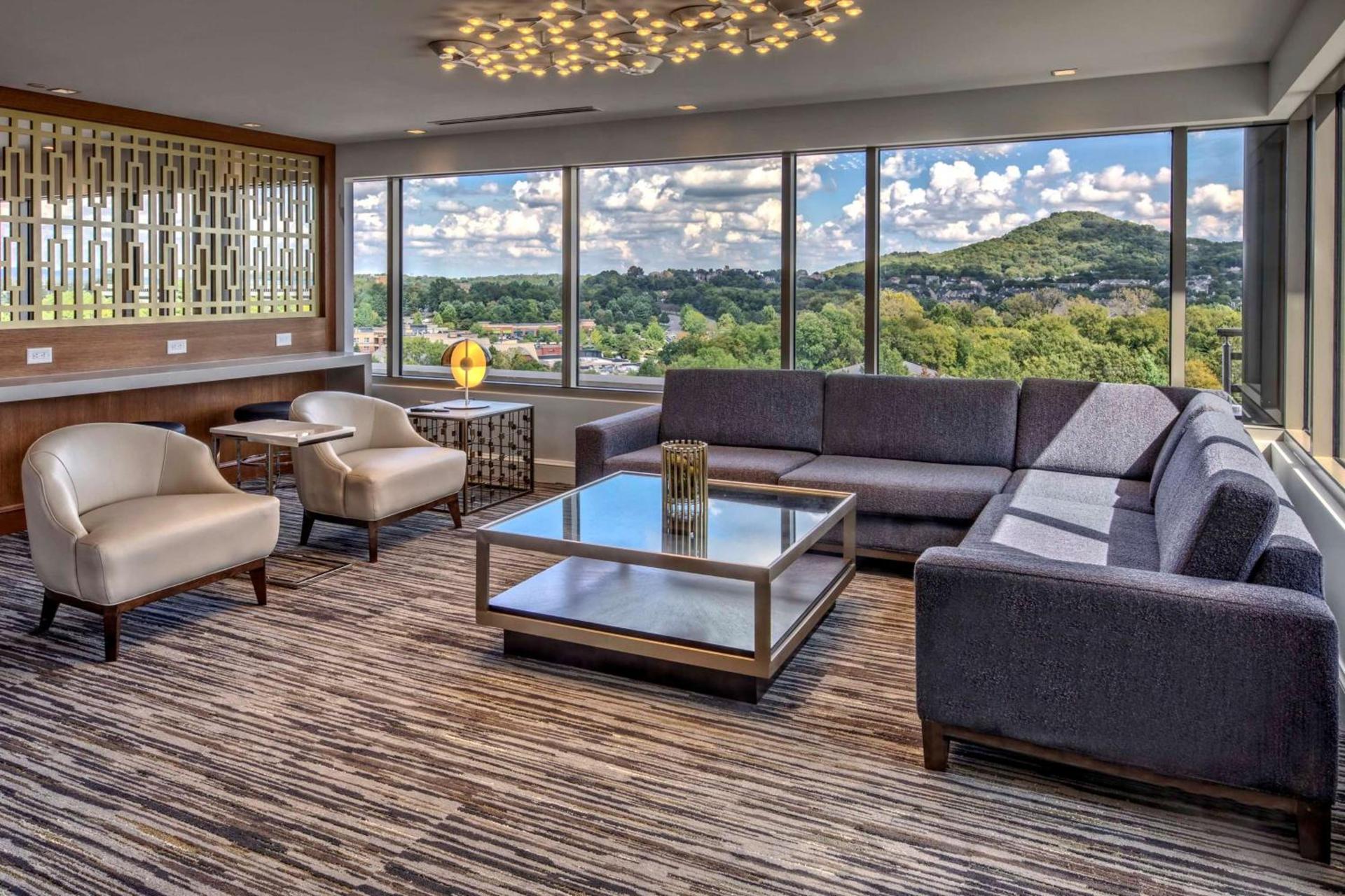 Hilton Franklin Cool Springs photo 51