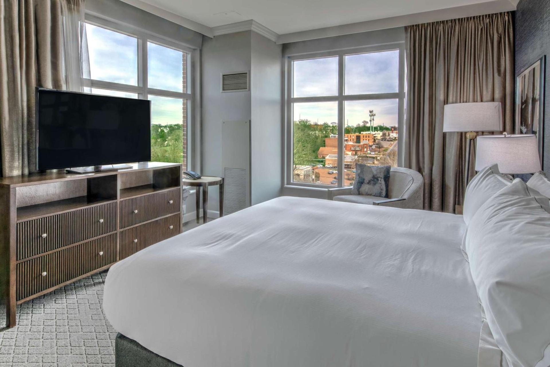 Hilton Nashville Green Hills photo 58