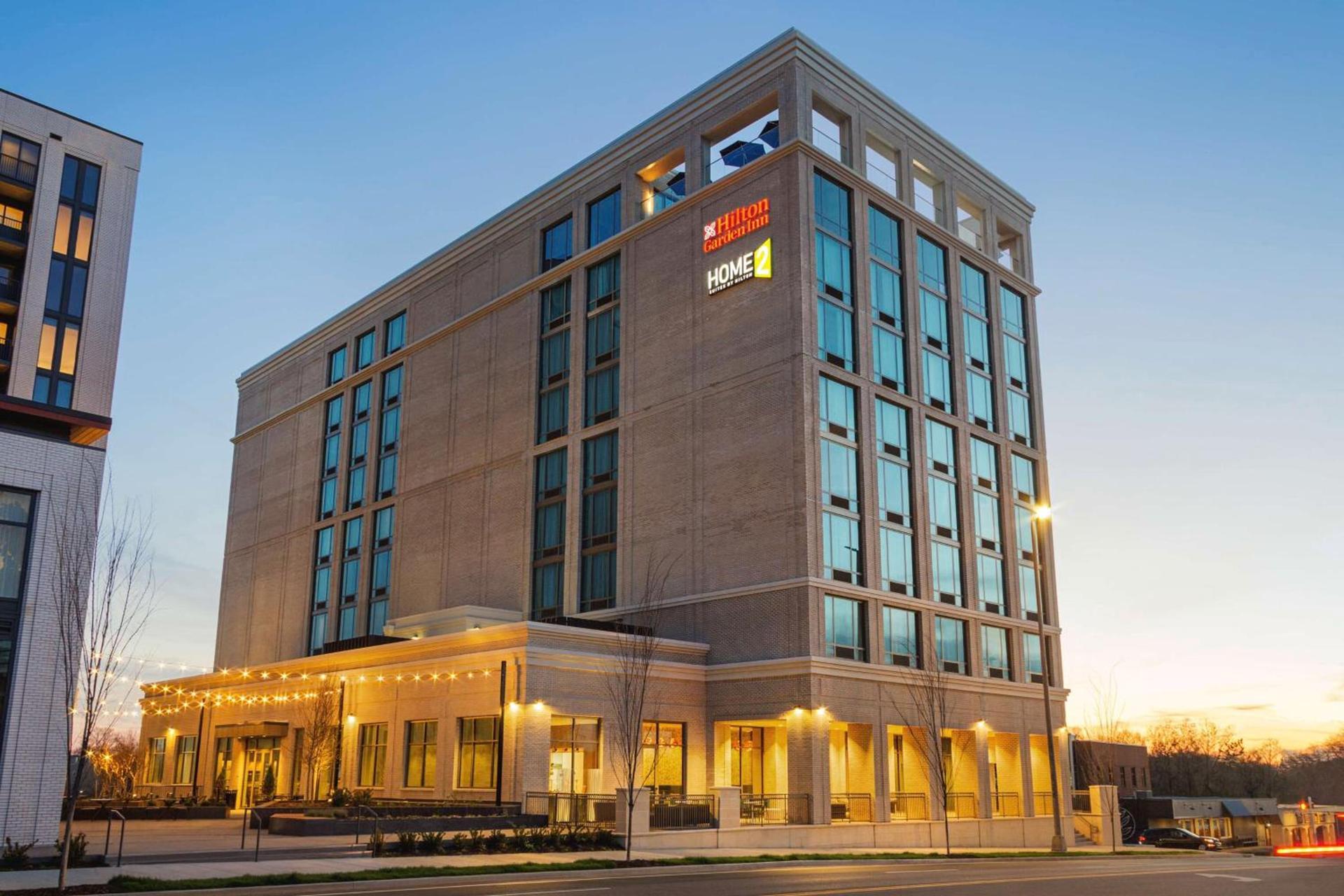 Hilton Garden Inn Nashville West End Avenue photo 1