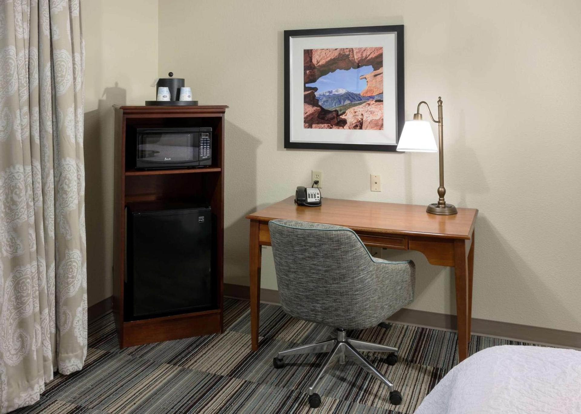 Hampton Inn & Suites Colorado Springs/I-25 South photo 17