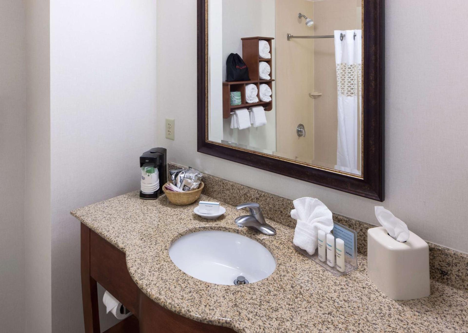 Hampton Inn & Suites Colorado Springs/I-25 South photo 21
