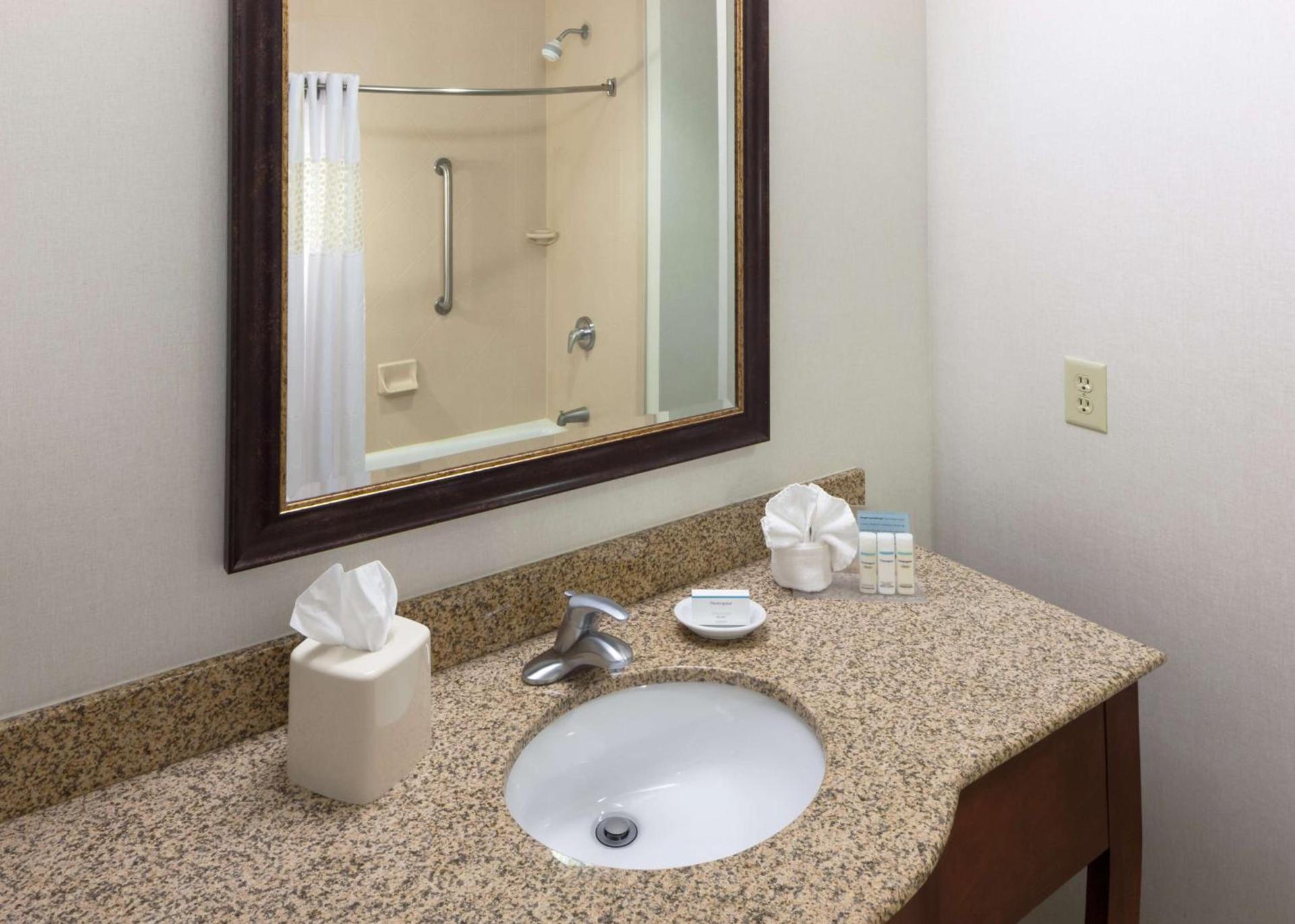 Hampton Inn & Suites Colorado Springs/I-25 South photo 23