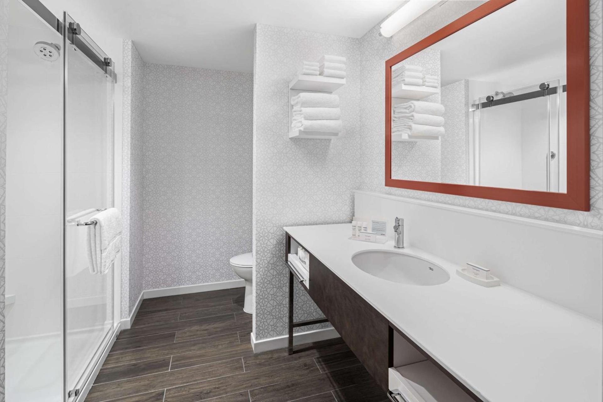 Hampton Inn Boston Woburn photo 19