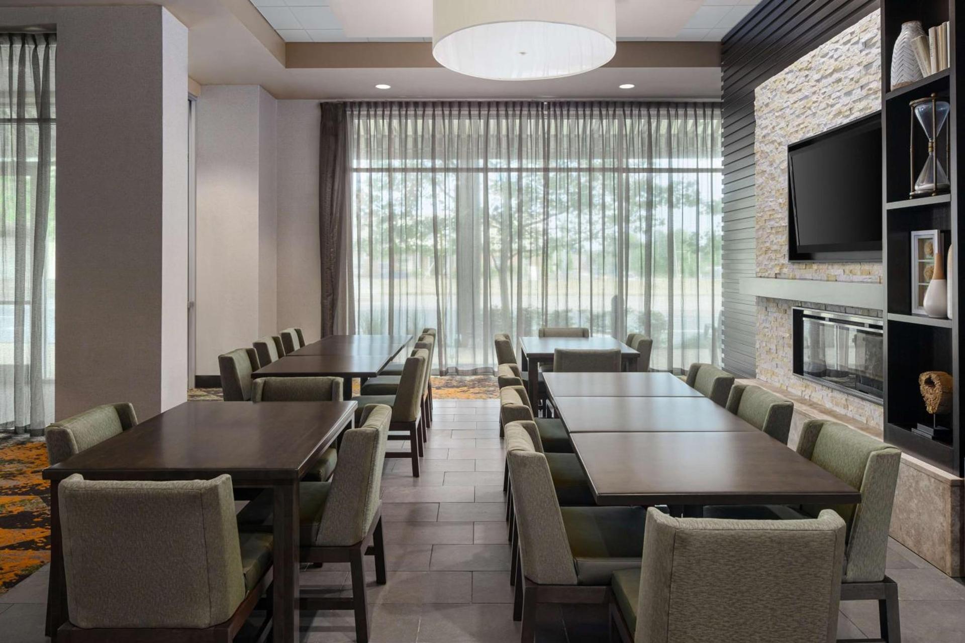 Homewood Suites Springfield photo 21