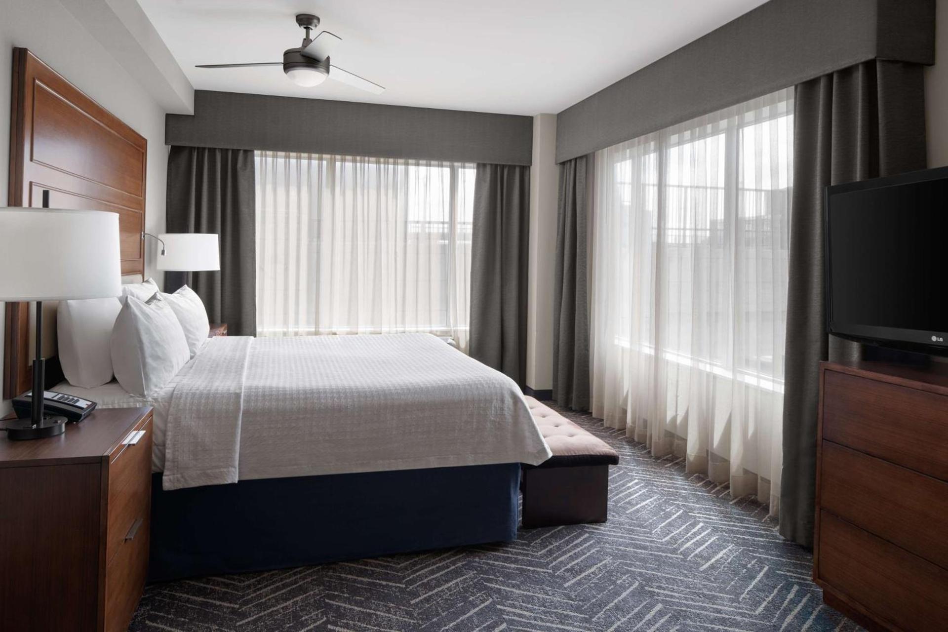 Homewood Suites Springfield photo 10