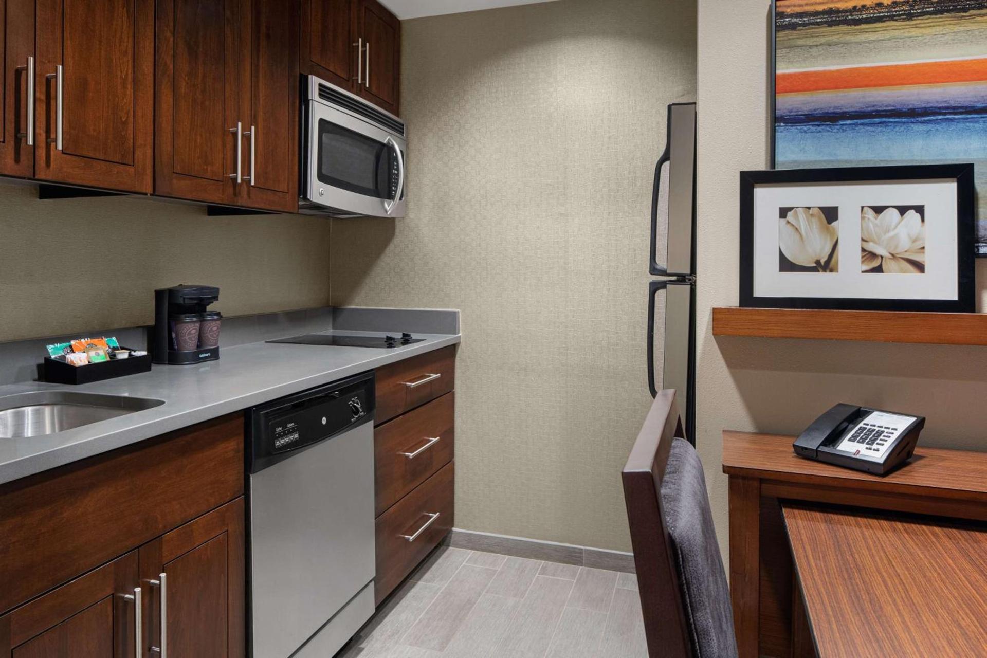Homewood Suites Springfield photo 12