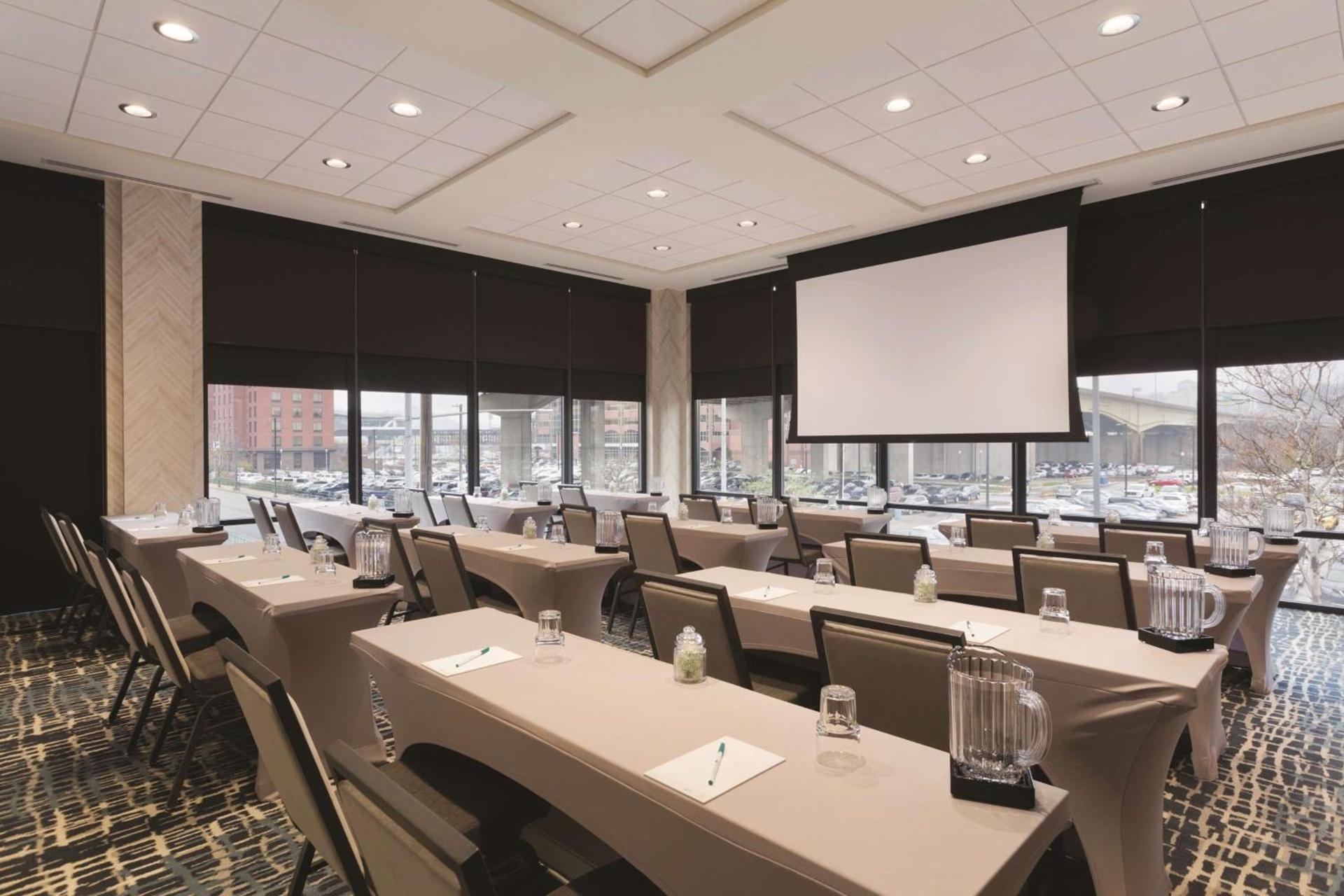 Homewood Suites by Hilton Pittsburgh Downtown photo 44