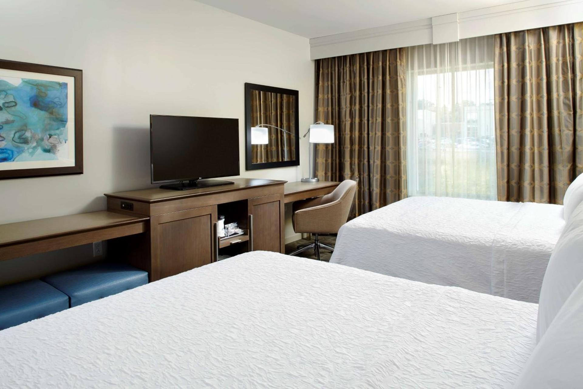 Hampton Inn & Suites Pittsburgh Airport South/Settlers Ridge photo 20