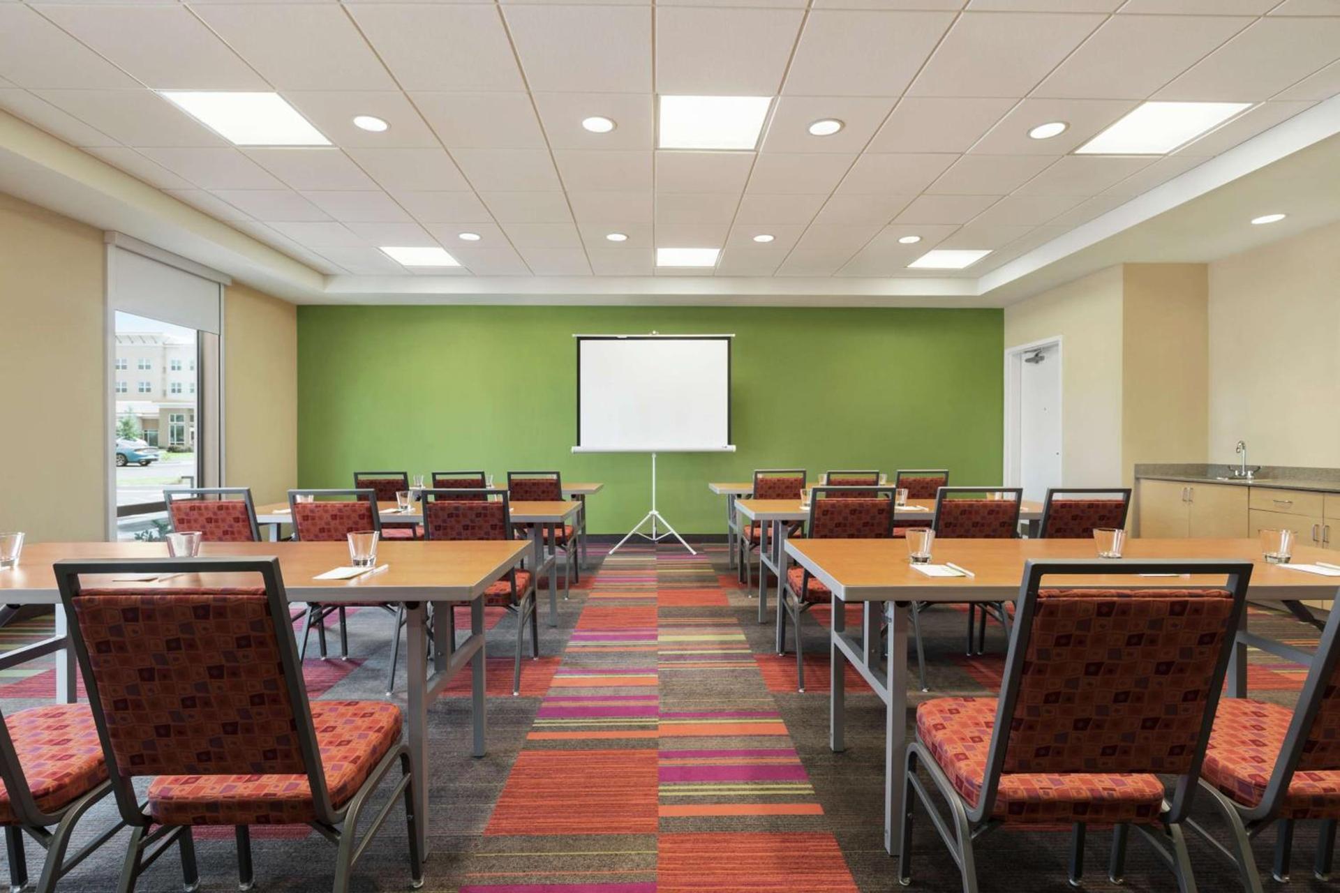 Home2 Suites By Hilton Savannah Airport photo 35