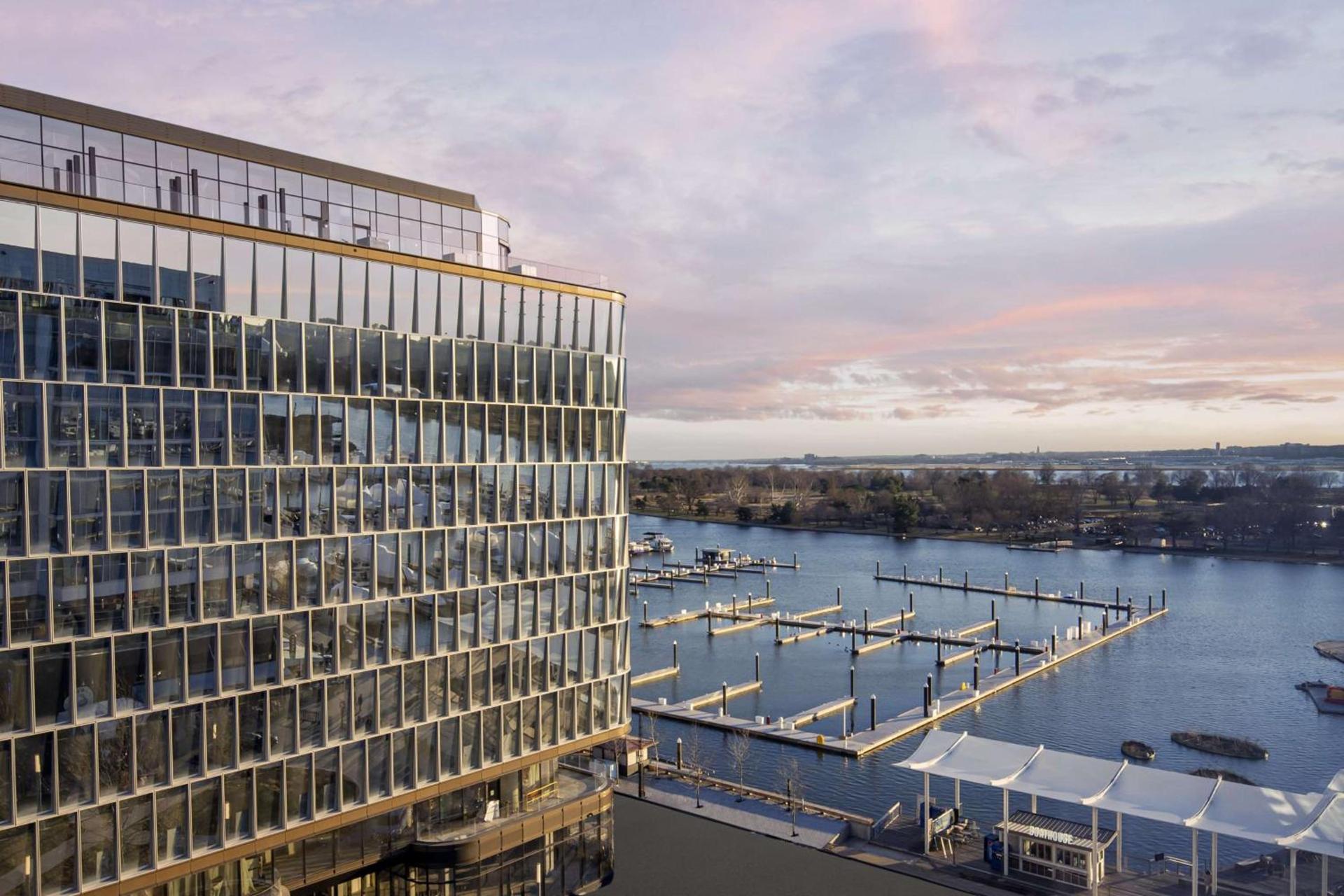 Canopy By Hilton Washington DC The Wharf photo 1