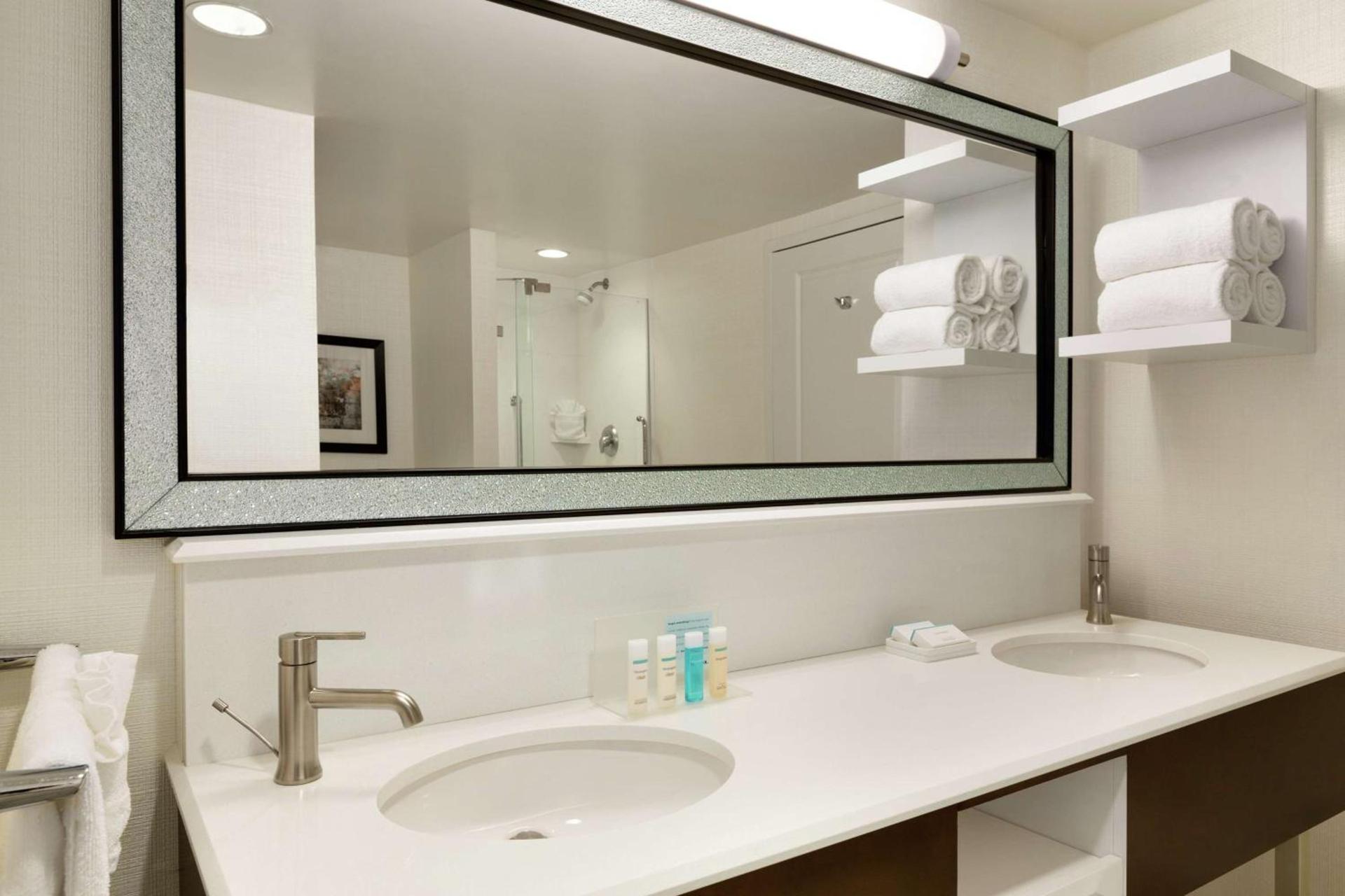 Hampton Inn & Suites Nashville-Downtown photo 11