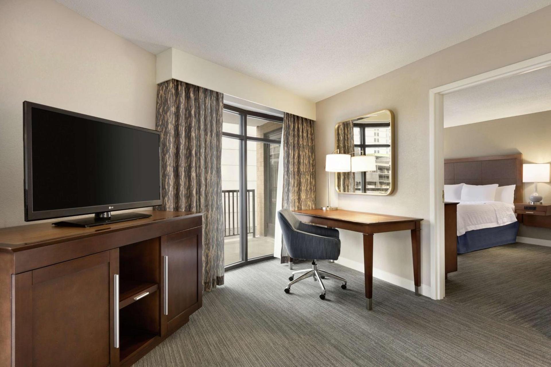 Hampton Inn & Suites Nashville-Downtown photo 53