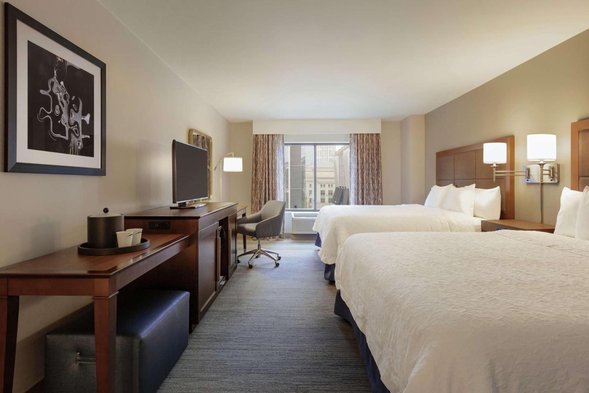 Hampton Inn & Suites Nashville-Downtown photo 57