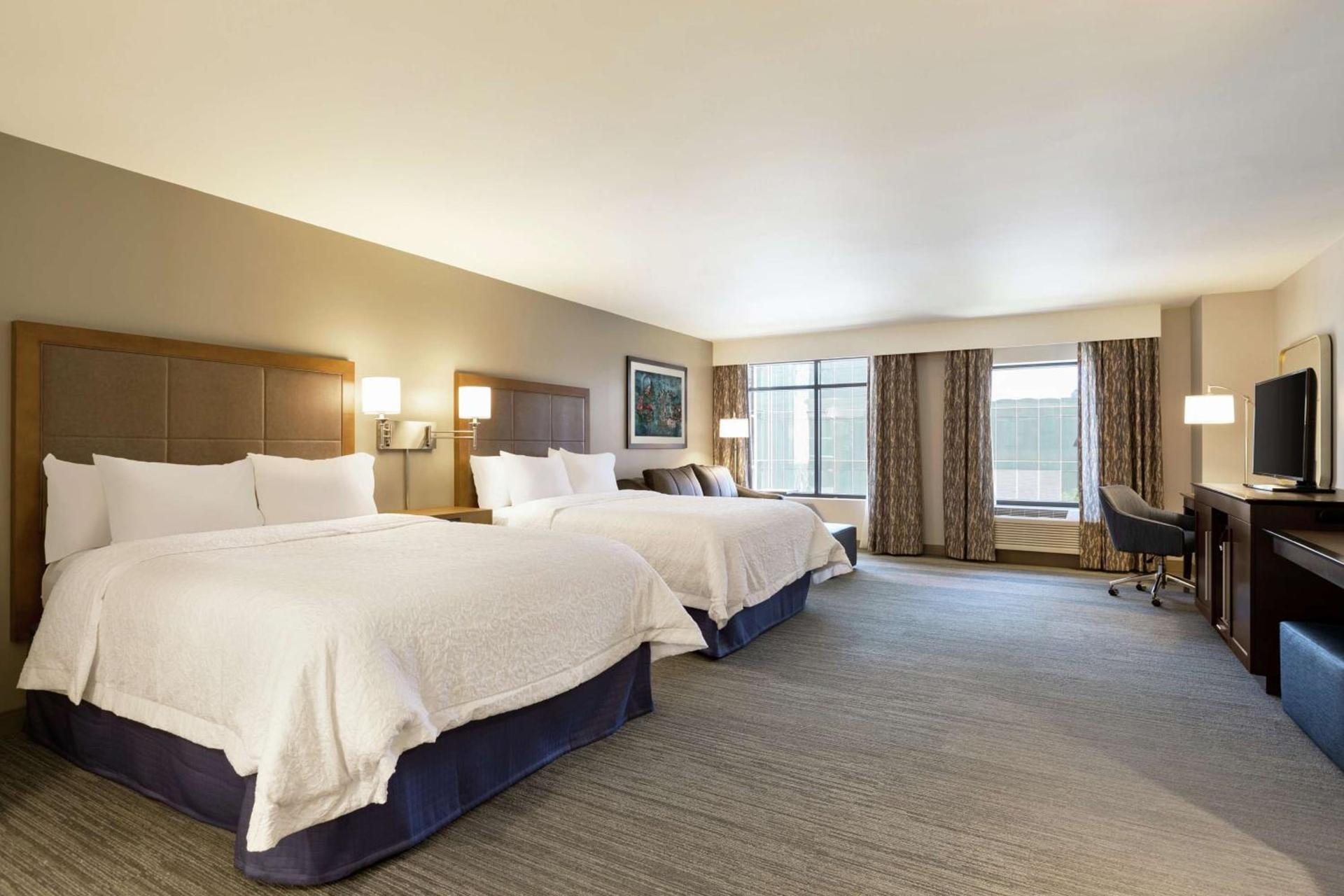 Hampton Inn & Suites Nashville-Downtown photo 58