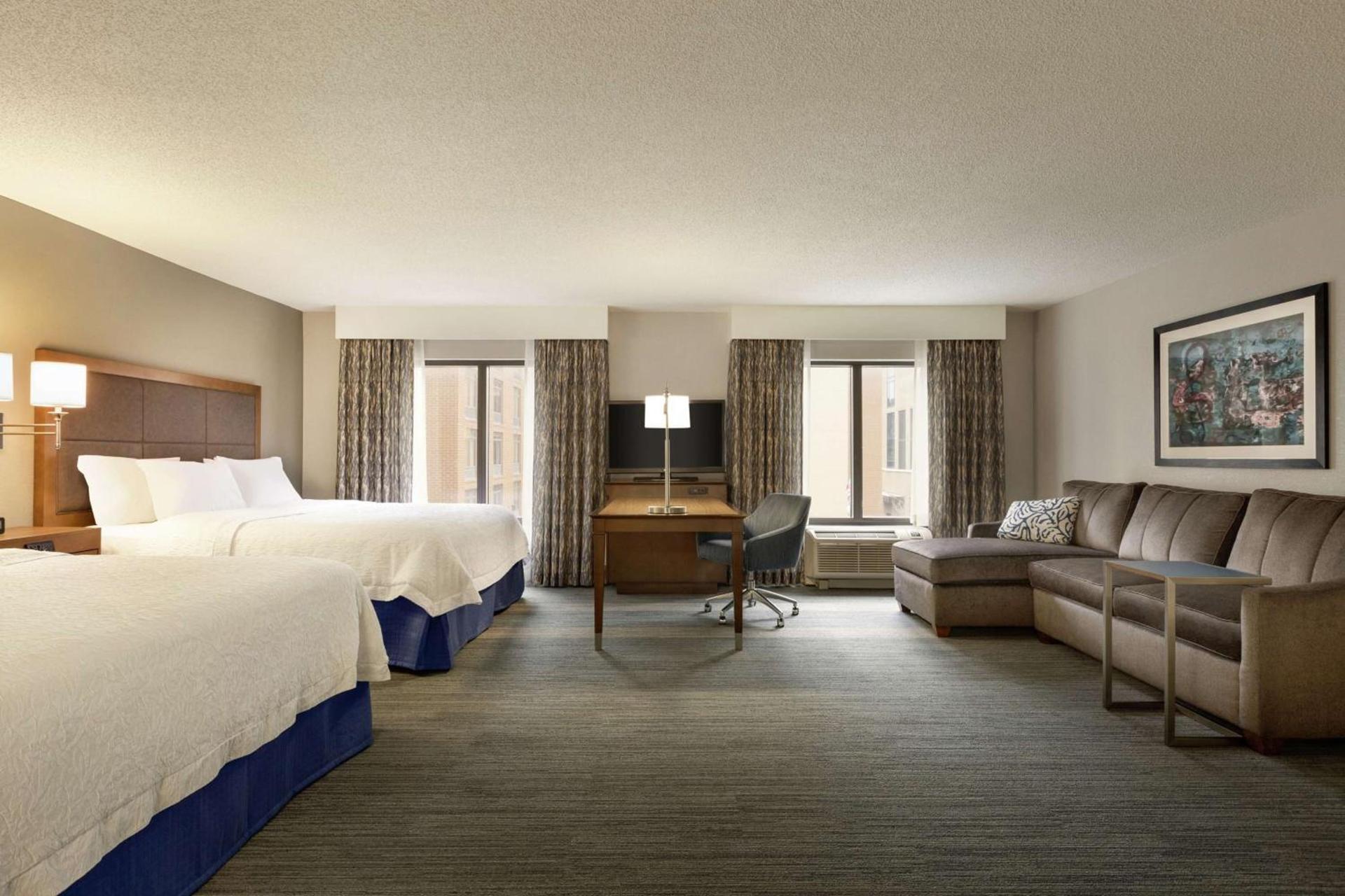 Hampton Inn & Suites Nashville-Downtown photo 59