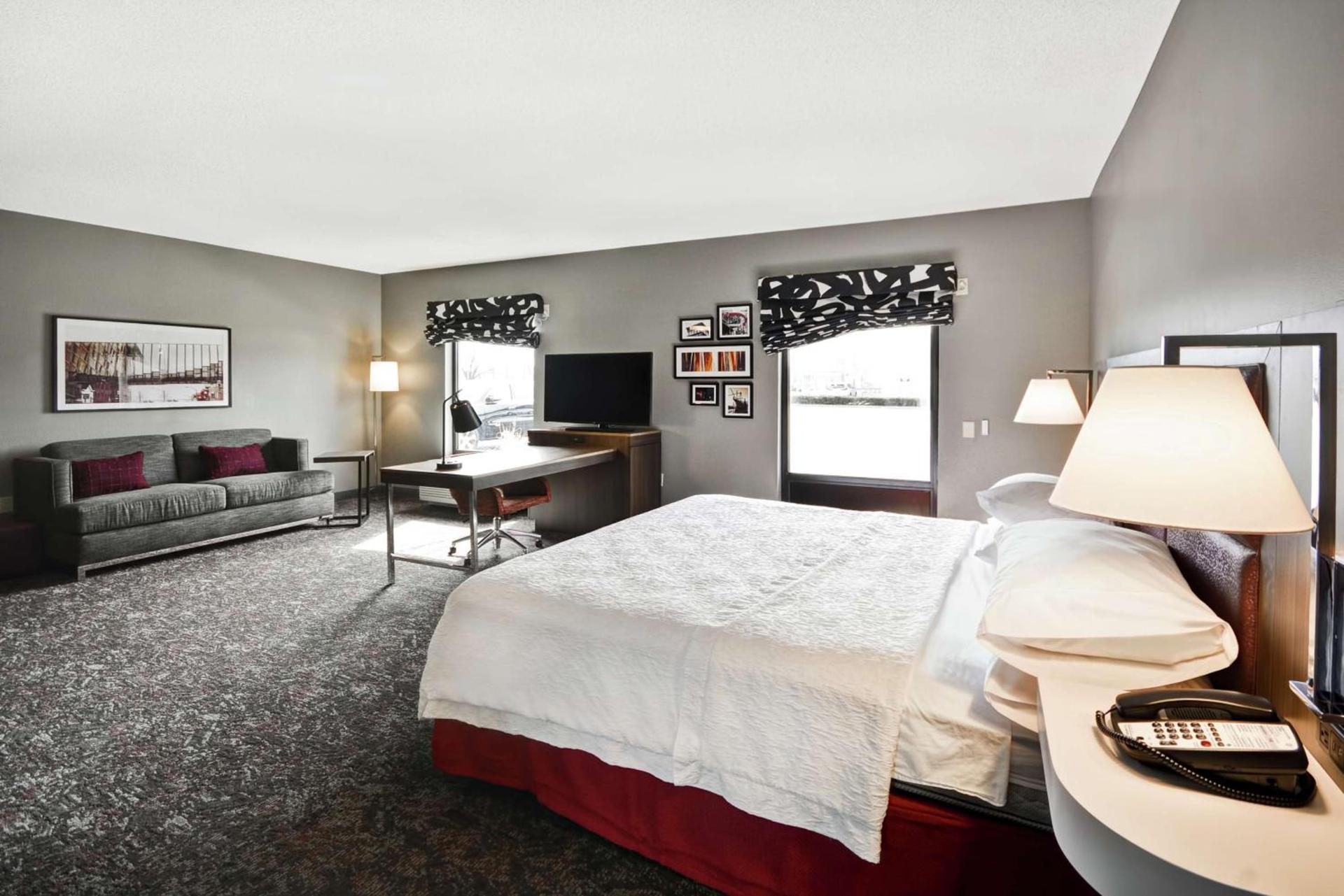 Hampton Inn & Suites Columbus-Easton Area photo 15