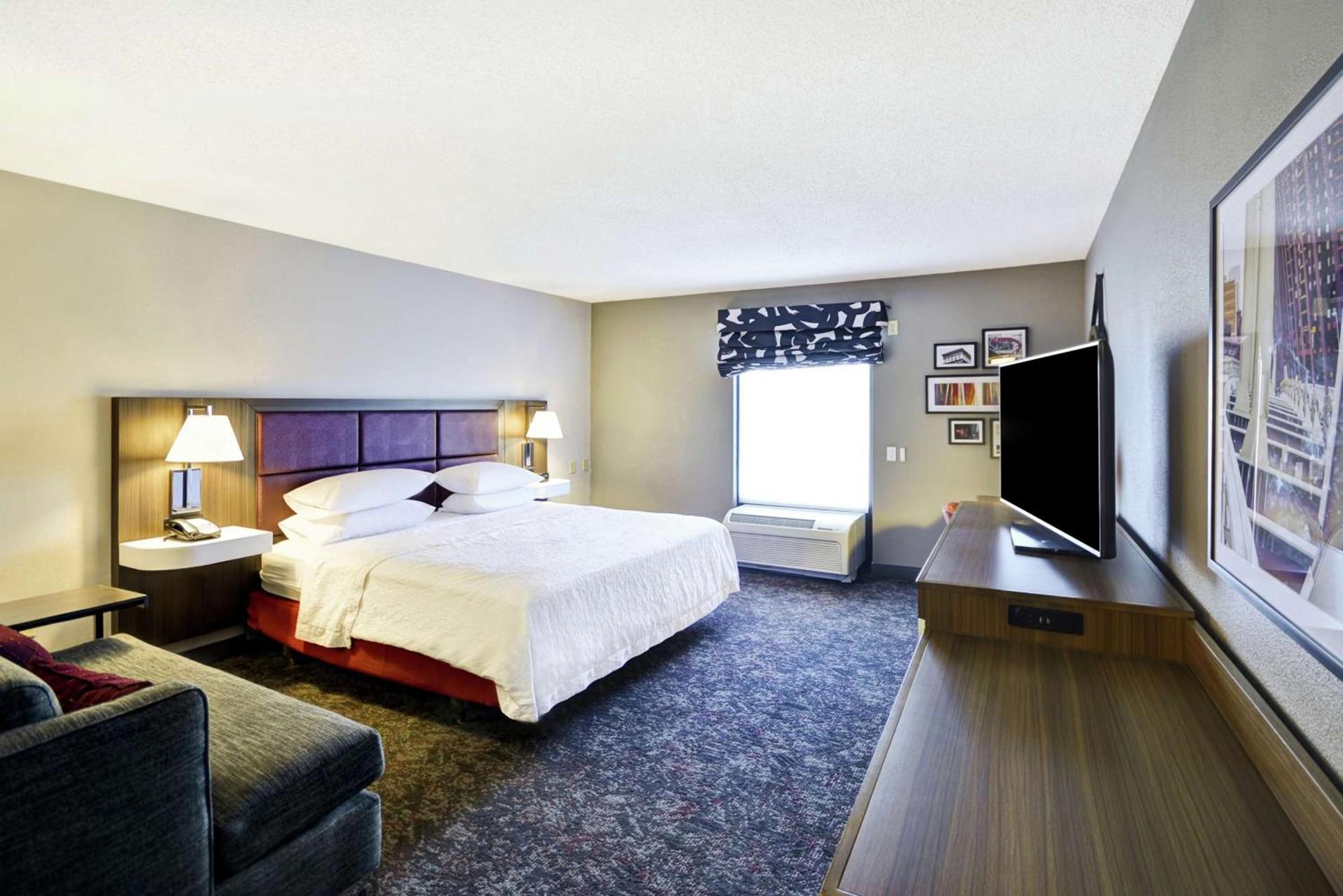 Hampton Inn & Suites Columbus-Easton Area photo 22