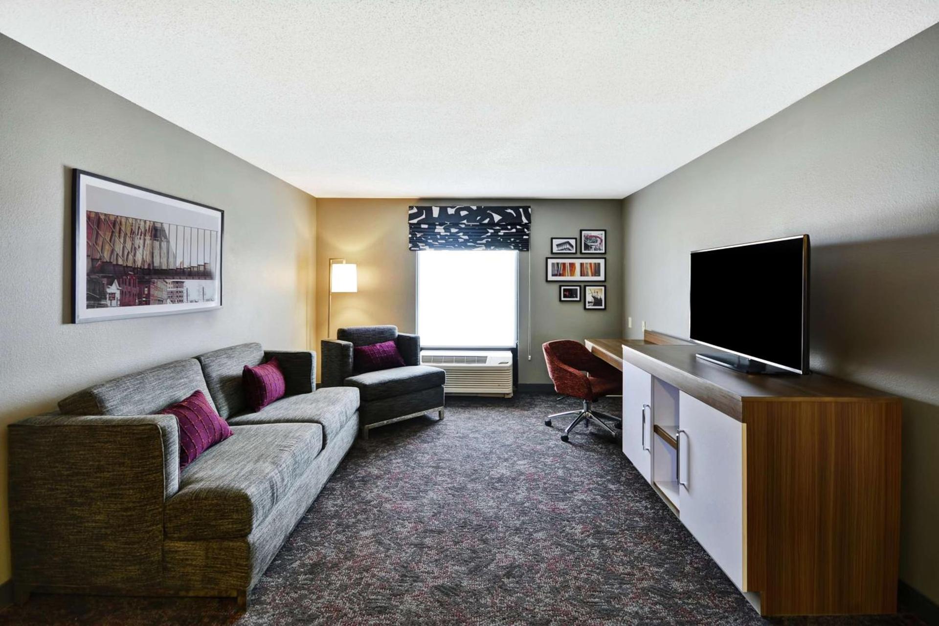 Hampton Inn & Suites Columbus-Easton Area photo 26