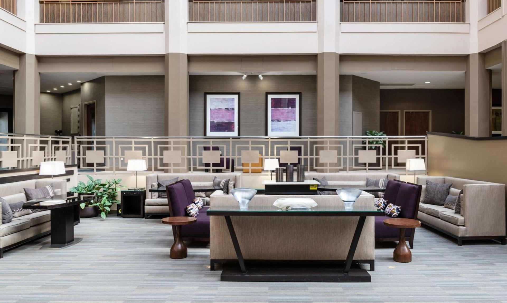 Embassy Suites by Hilton Chicago North Shore Deerfield photo 7