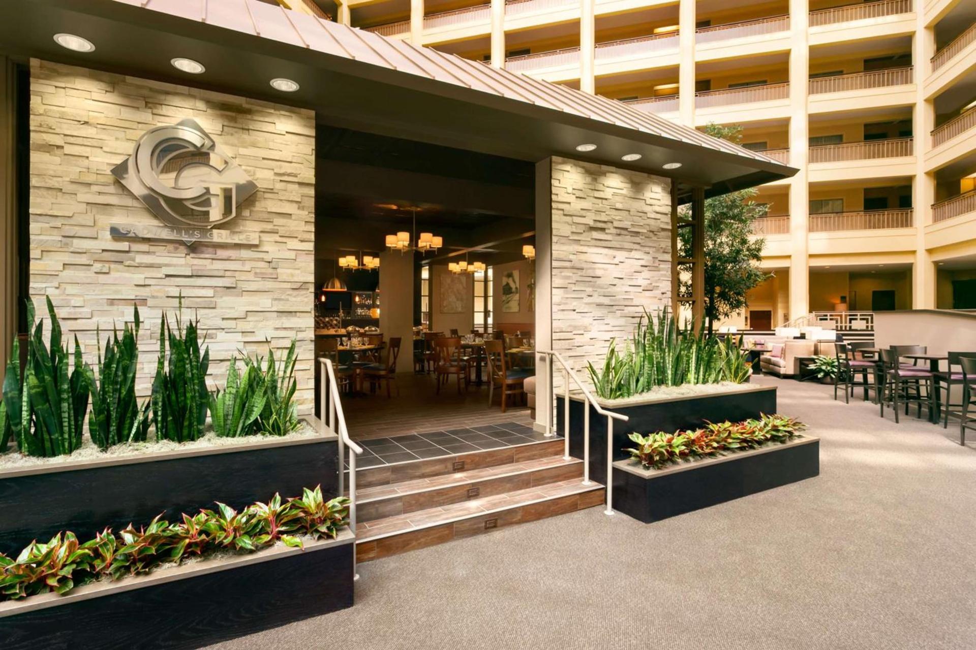 Embassy Suites by Hilton Chicago North Shore Deerfield photo 35