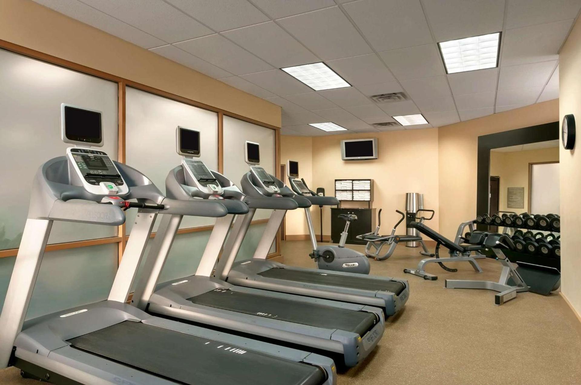 Embassy Suites by Hilton Chicago North Shore Deerfield photo 45