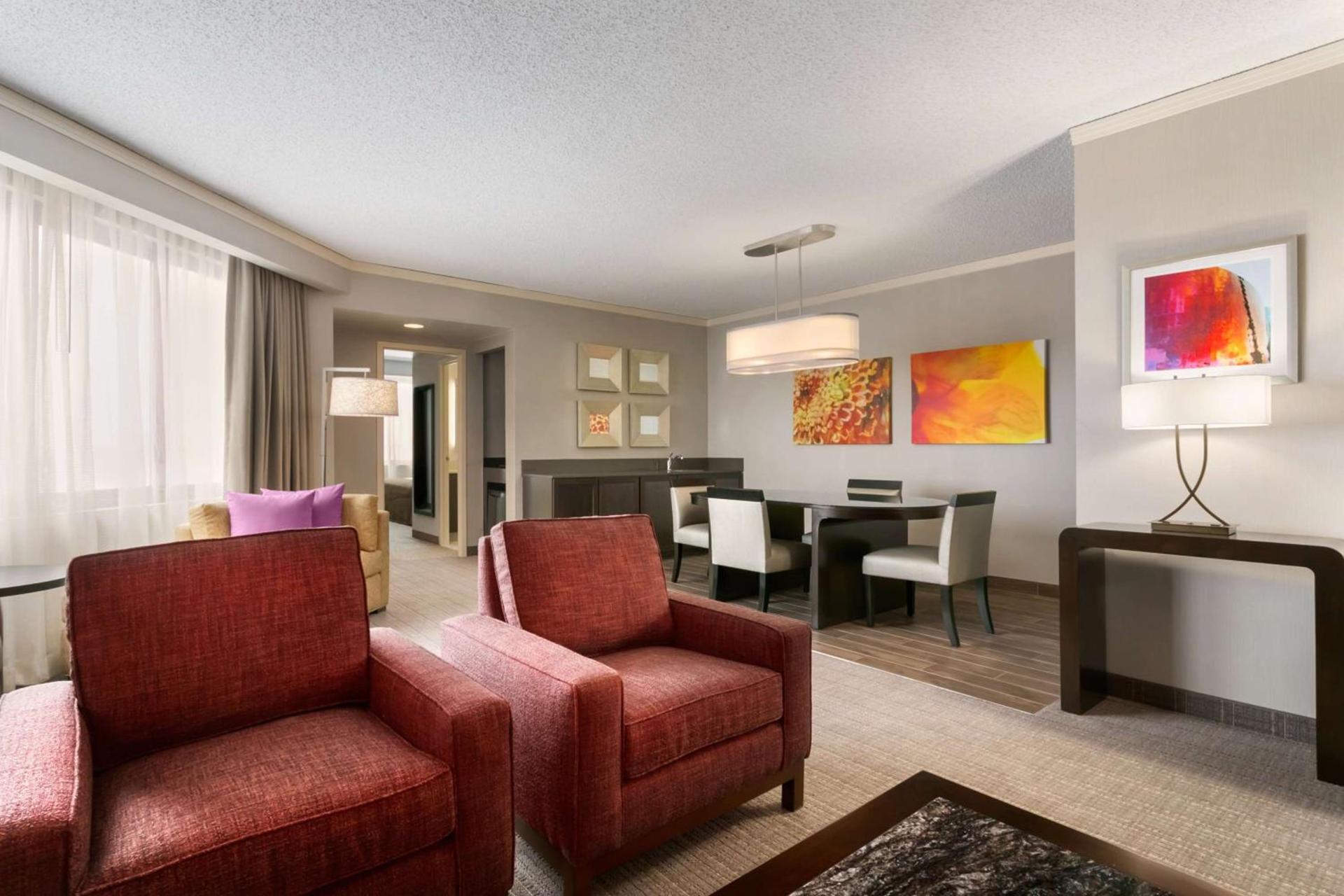 Embassy Suites by Hilton Chicago North Shore Deerfield photo 29
