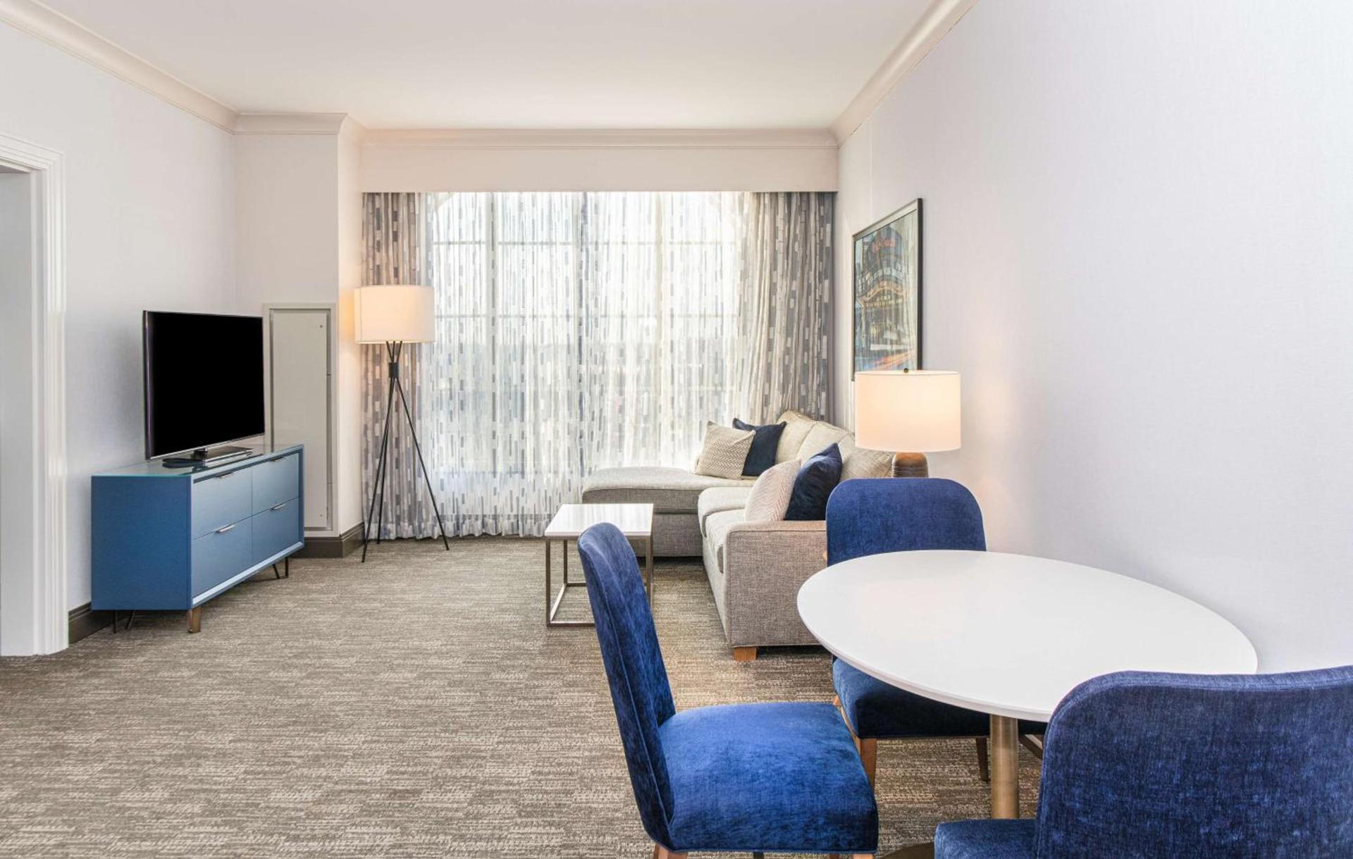 Hilton Columbus/Polaris photo 32
