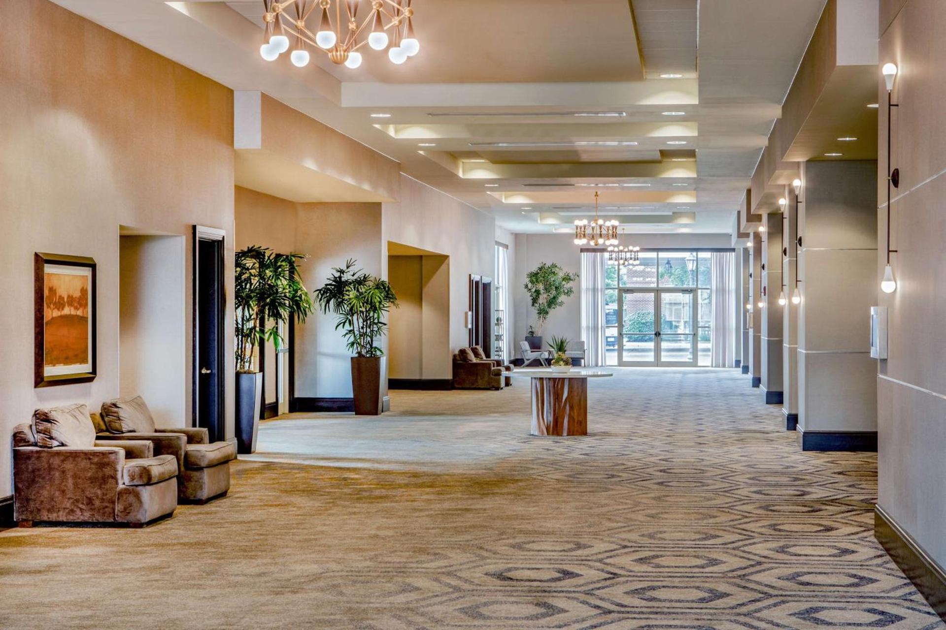 Hilton Columbus/Polaris photo 14