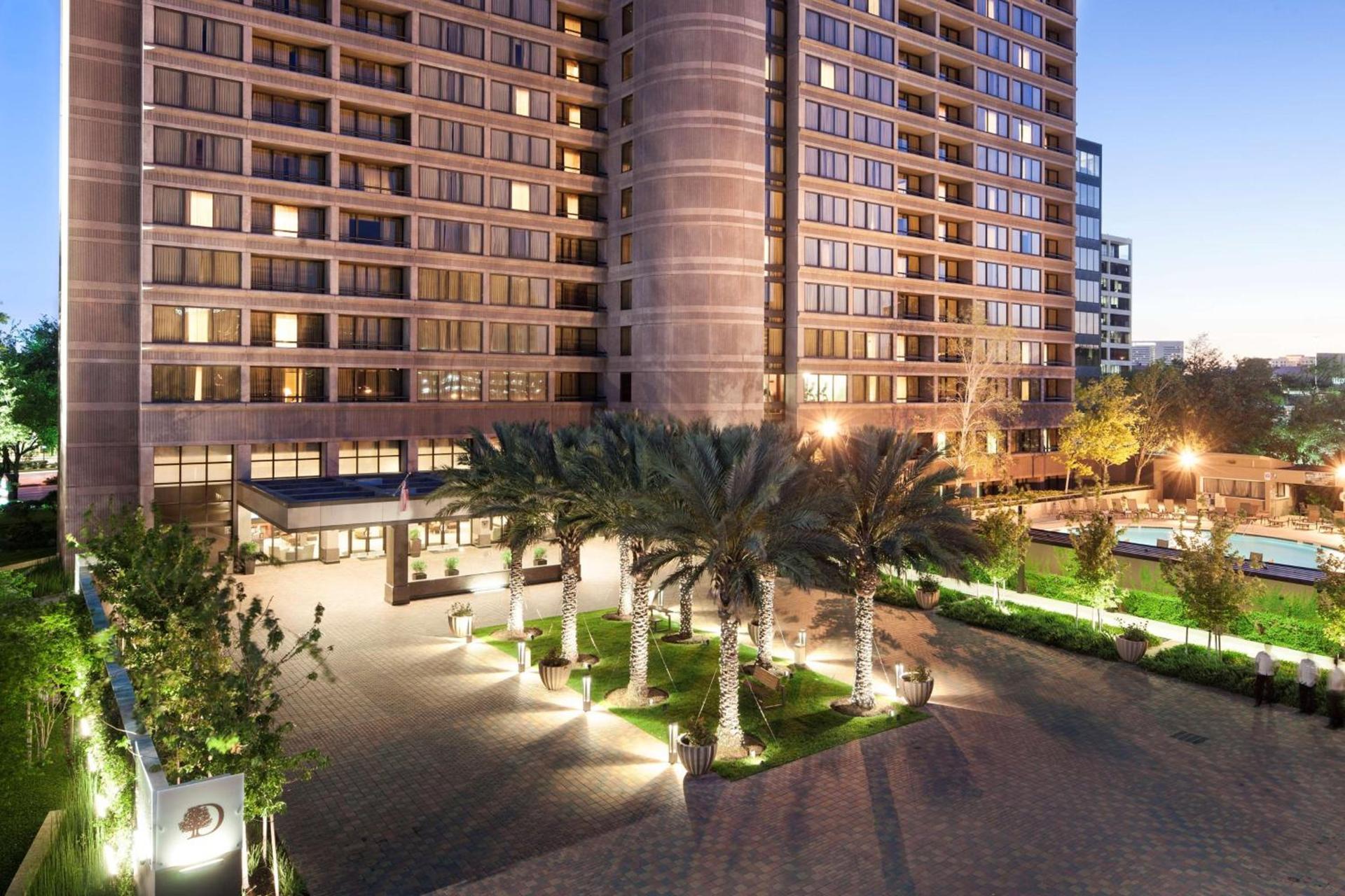 DoubleTree by Hilton Hotel & Suites Houston by the Galleria photo 1