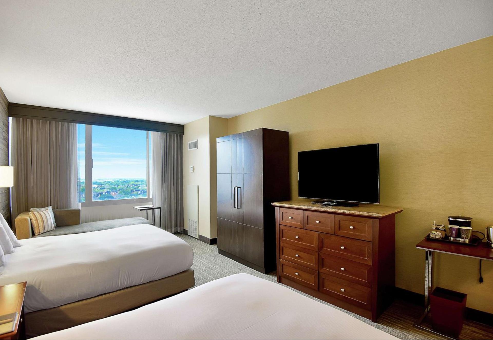 DoubleTree by Hilton Hotel & Suites Houston by the Galleria photo 17