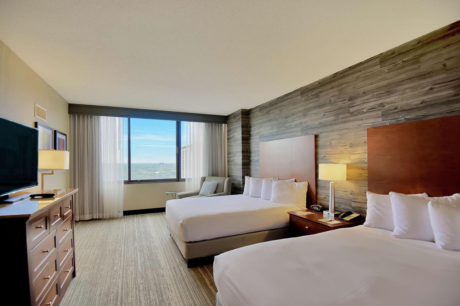 DoubleTree by Hilton Hotel & Suites Houston by the Galleria photo 20