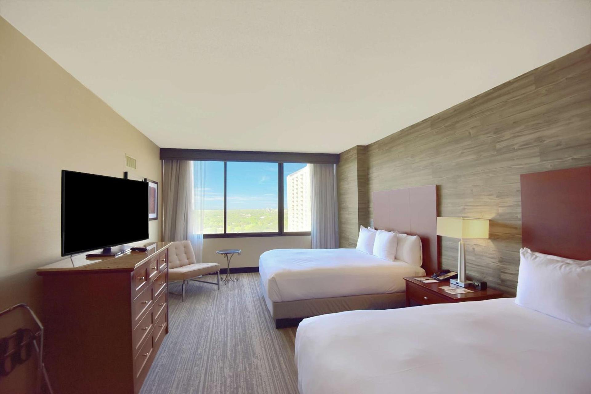 DoubleTree by Hilton Hotel & Suites Houston by the Galleria photo 21