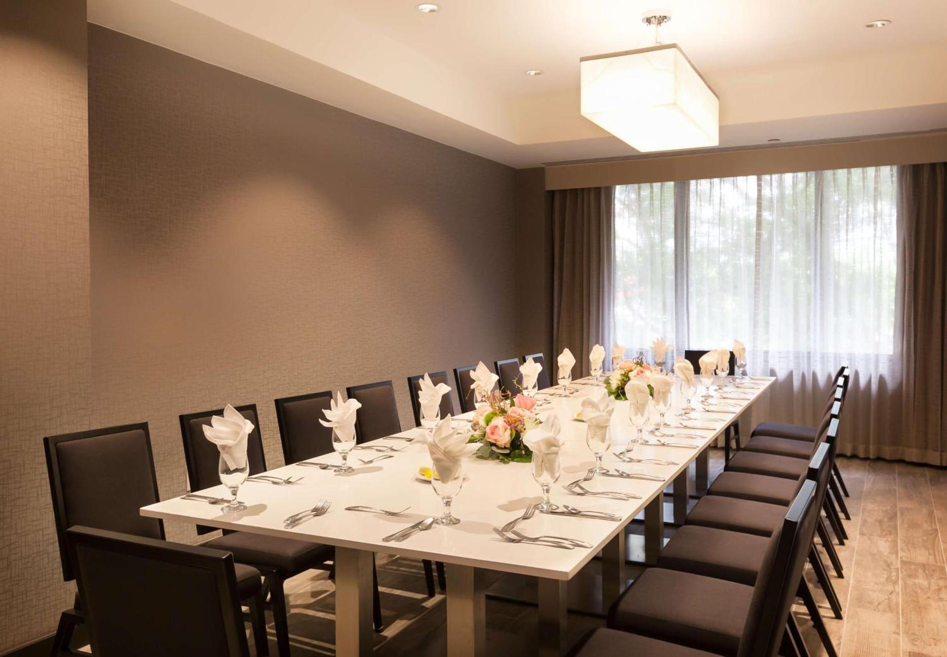 DoubleTree by Hilton Hotel & Suites Houston by the Galleria photo 45
